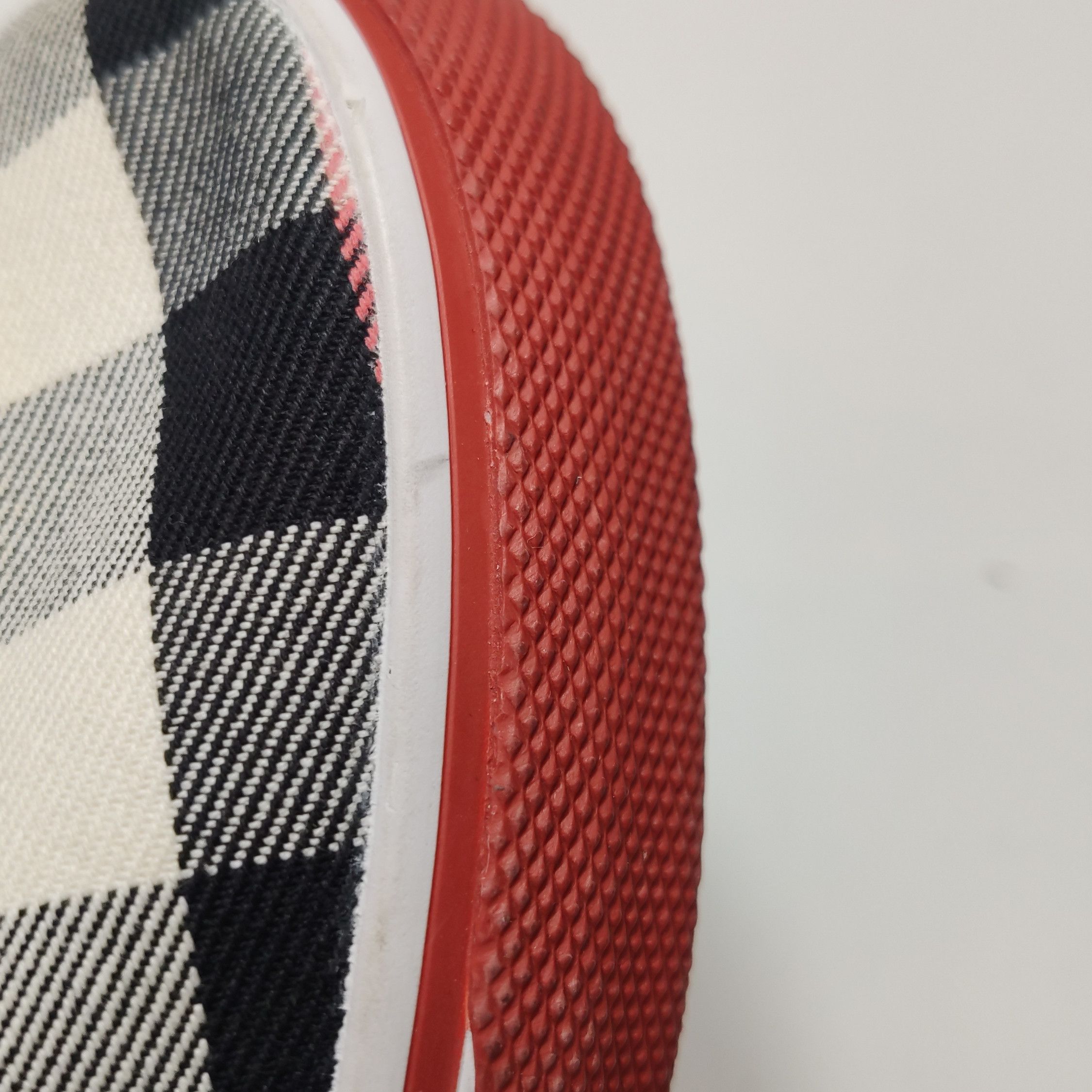 Burberry Burberry Women 5 Lowtop Sneakers Size US 5 / IT 35 - 7 Thumbnail