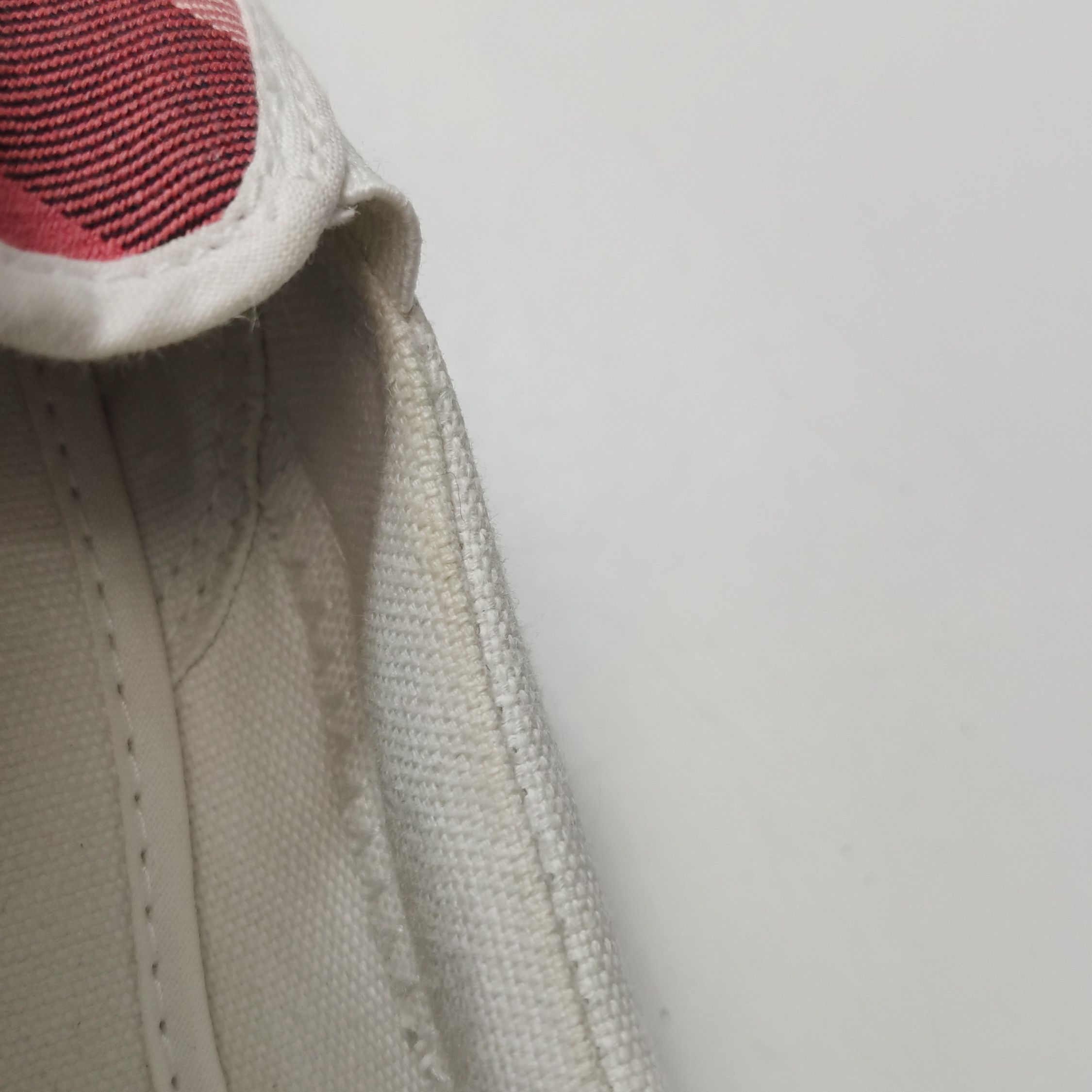 Burberry Burberry Women 5 Lowtop Sneakers Size US 5 / IT 35 - 6 Thumbnail