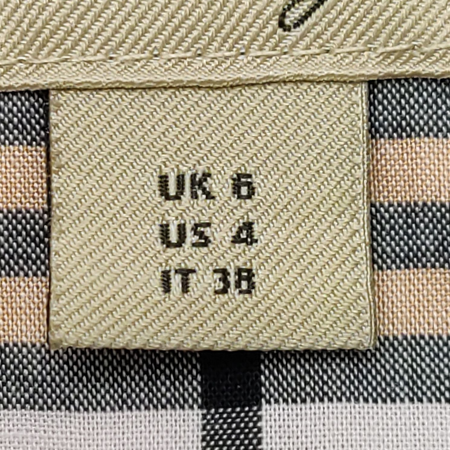 Burberry Burberry Women 4 Button Ups Size S / US 4 / IT 40 - 7 Thumbnail