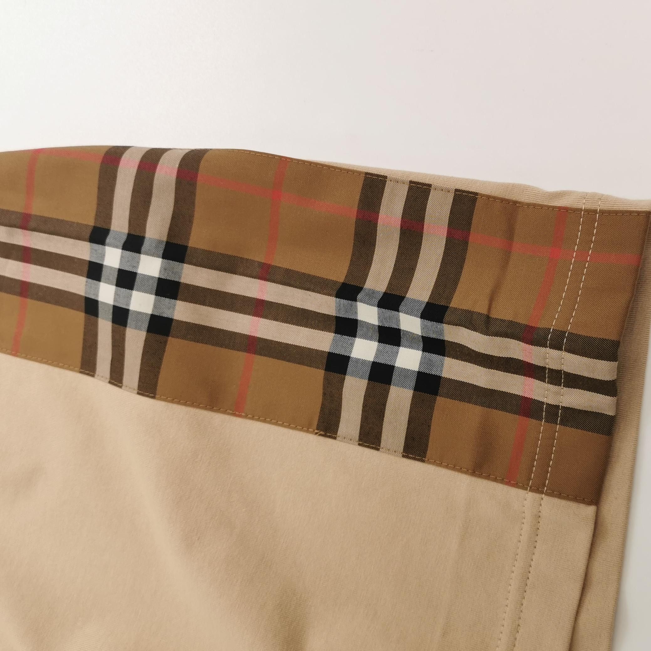 Burberry Burberry Women l Short Sleeve Shirts Size L / US 10 / IT 46 - 3 Thumbnail