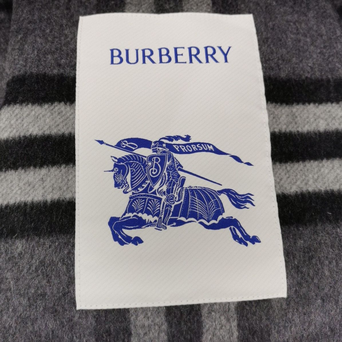 Burberry Burberry Women s Down Jackets Size S / US 4 / IT 40 - 5 Thumbnail
