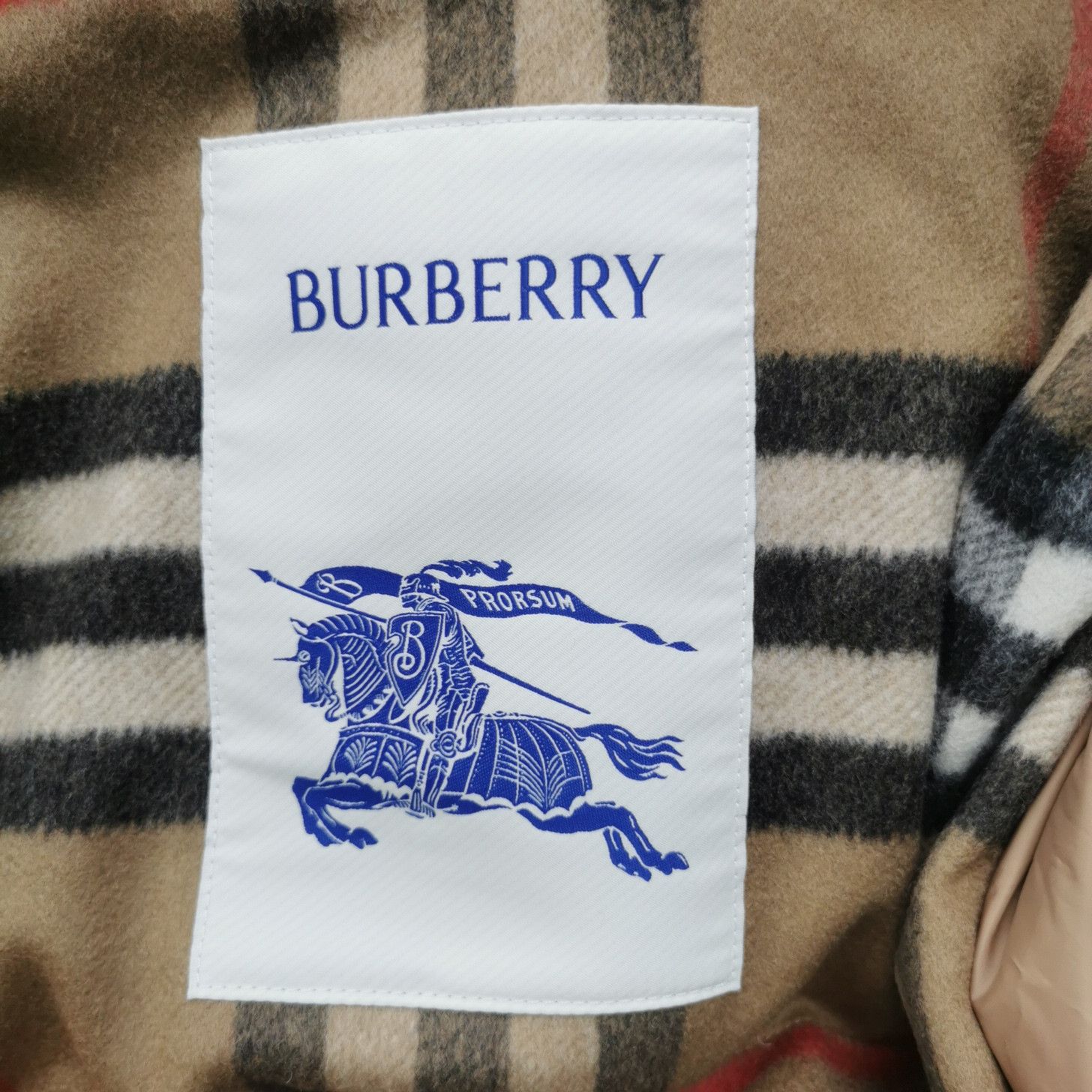 Burberry Burberry Women xl Down Jackets Size XL / US 12-14 / IT 48-50 - 5 Thumbnail