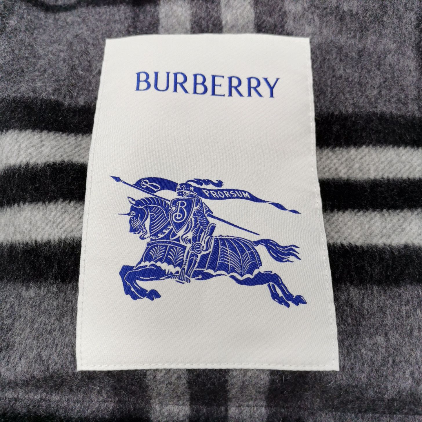 Burberry Burberry Women s Down Jackets Size S / US 4 / IT 40 - 5 Thumbnail