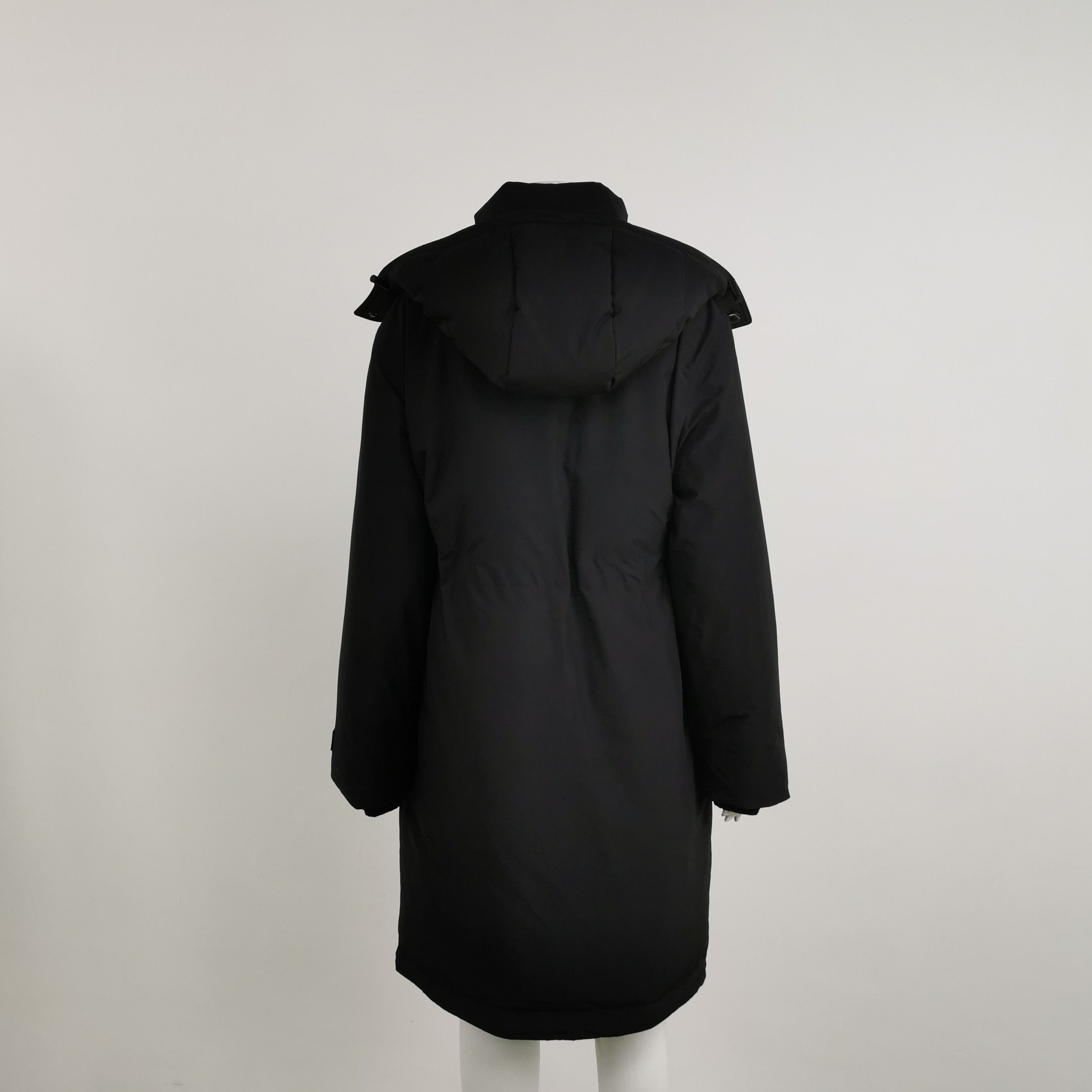 Burberry Burberry Women m Down Jackets Size M / US 6-8 / IT 42-44 - 2 Thumbnail