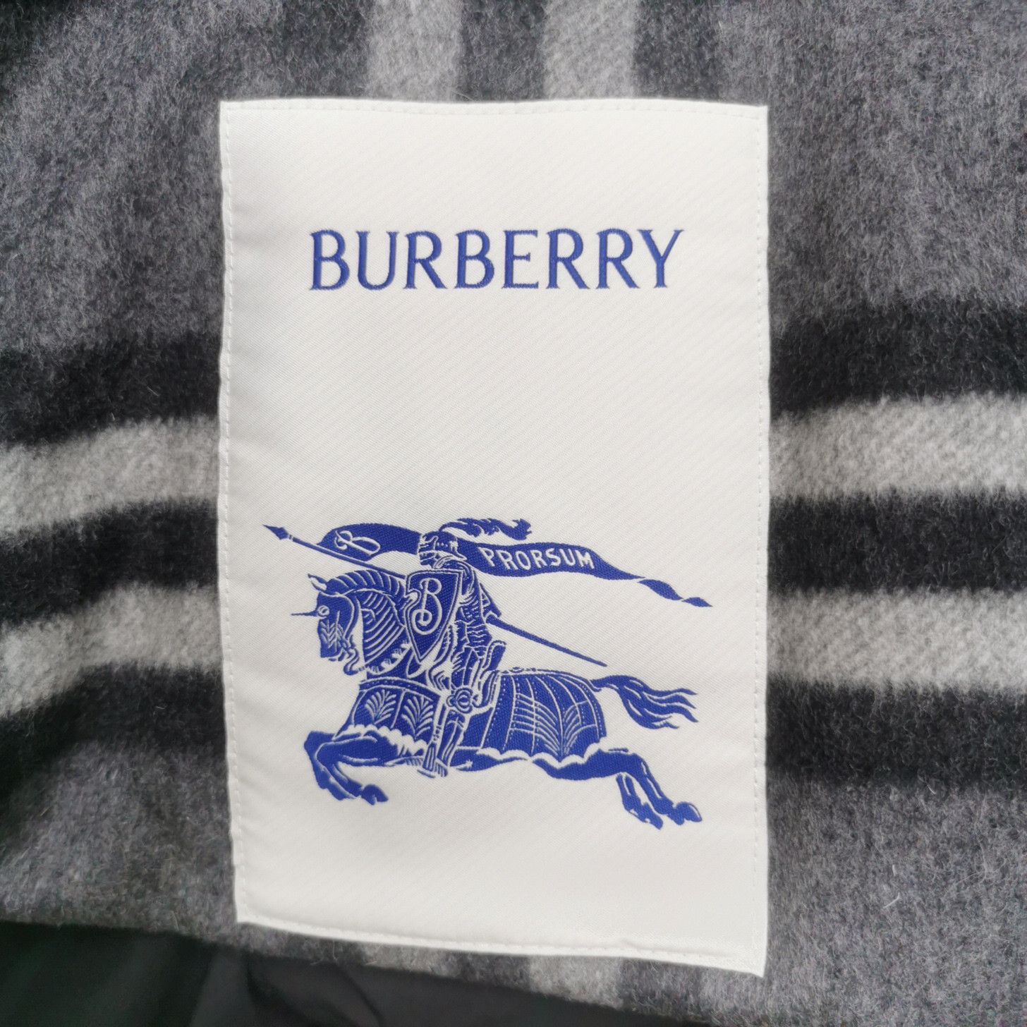 Burberry Burberry Women l Down Jackets Size L / US 10 / IT 46 - 5 Thumbnail