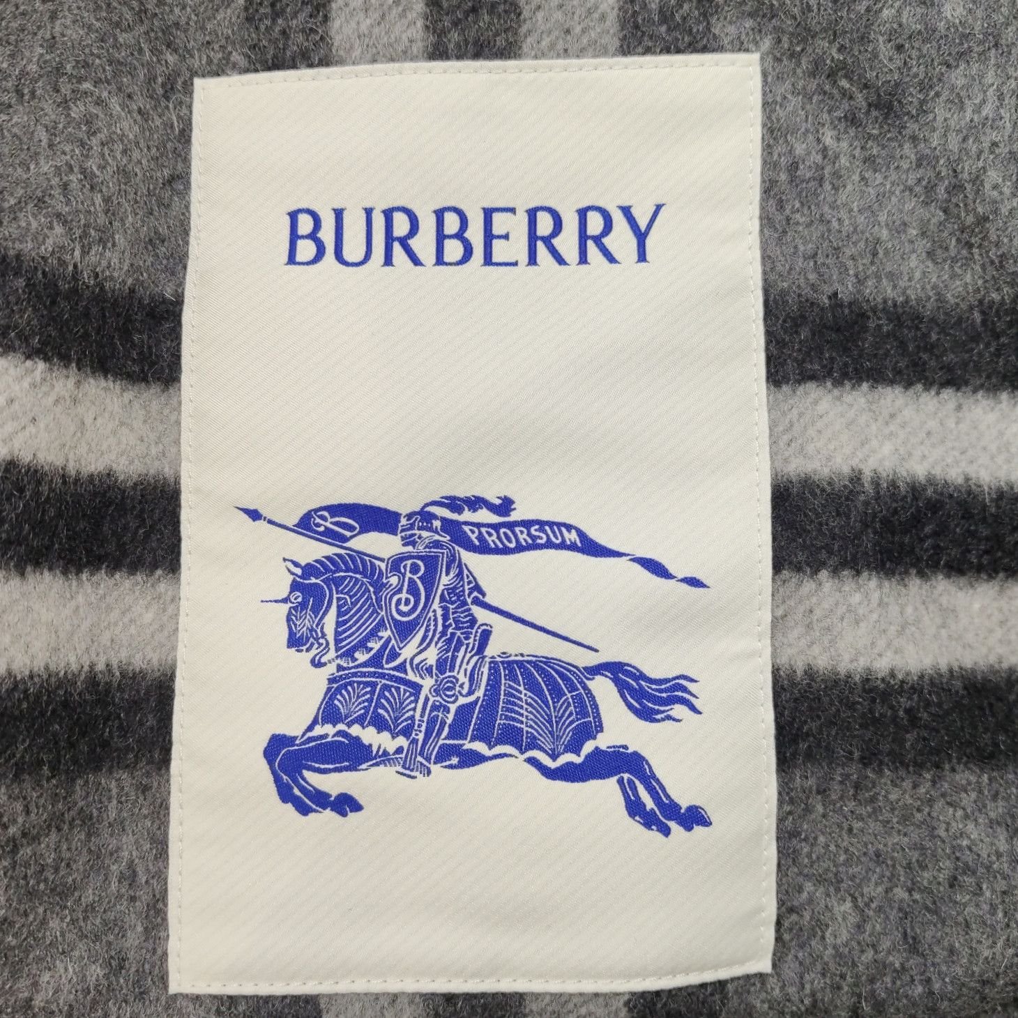 Burberry Burberry Women s Down Jackets Size S / US 4 / IT 40 - 5 Thumbnail