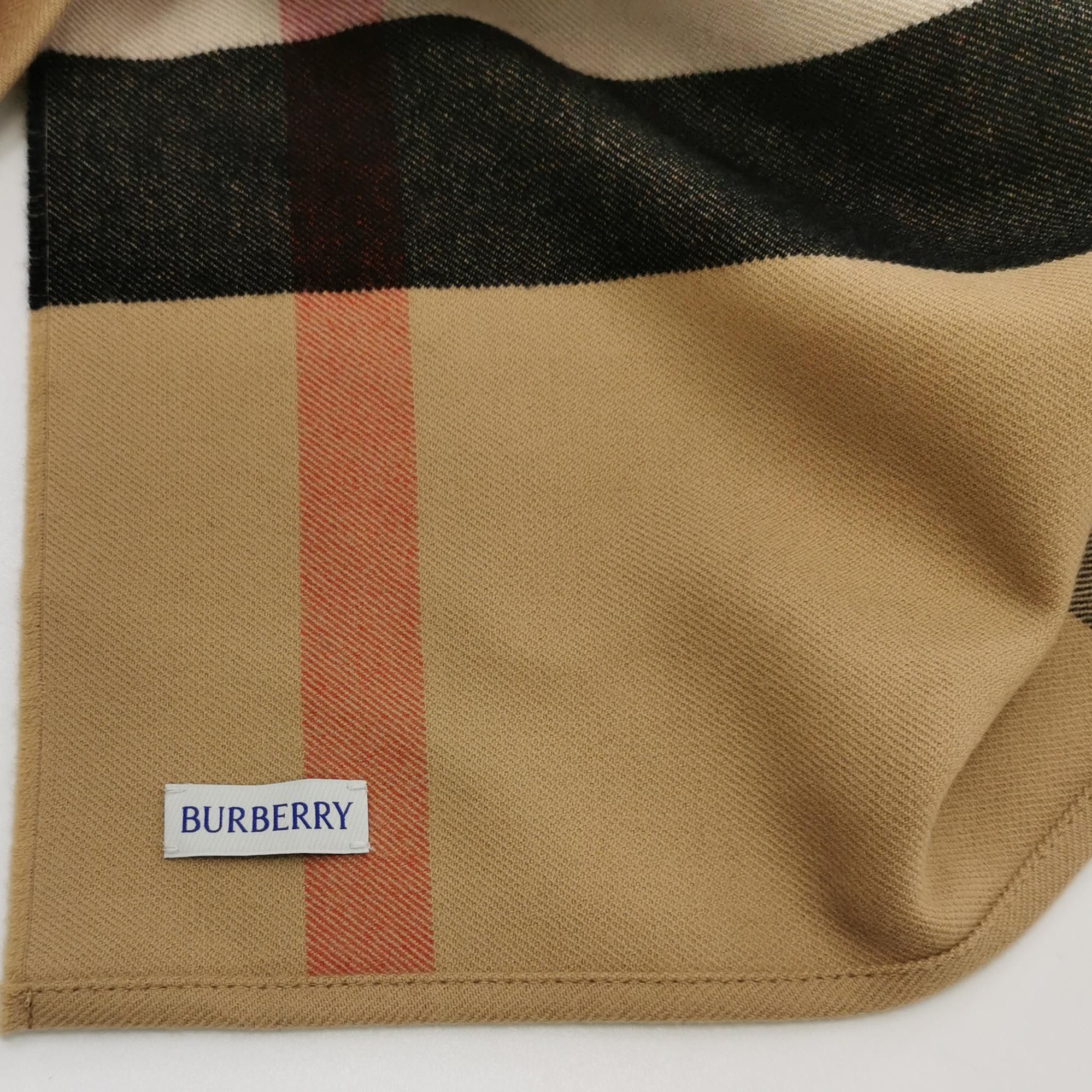Burberry Burberry Women s Coats Size S / US 4 / IT 40 - 5 Thumbnail