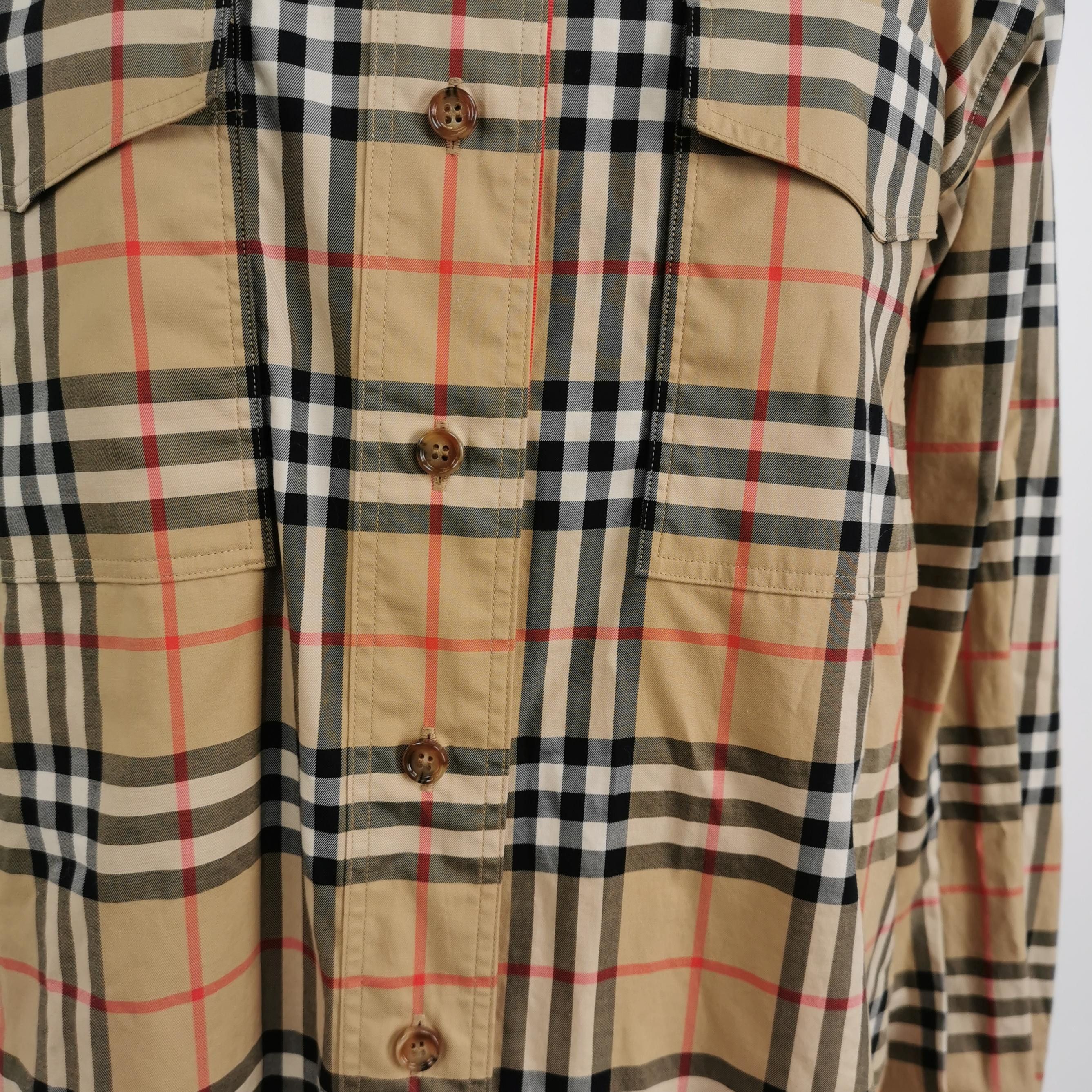 Burberry Burberry Women 6 Button Ups Size M / US 6-8 / IT 42-44 - 3 Thumbnail