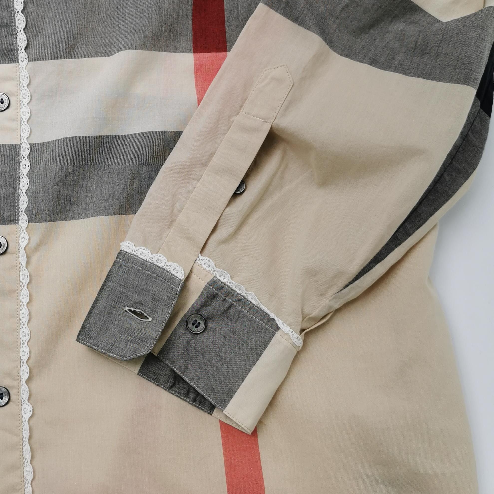 Burberry Burberry Women xl Button Ups Size XL / US 12-14 / IT 48-50 - 3 Thumbnail