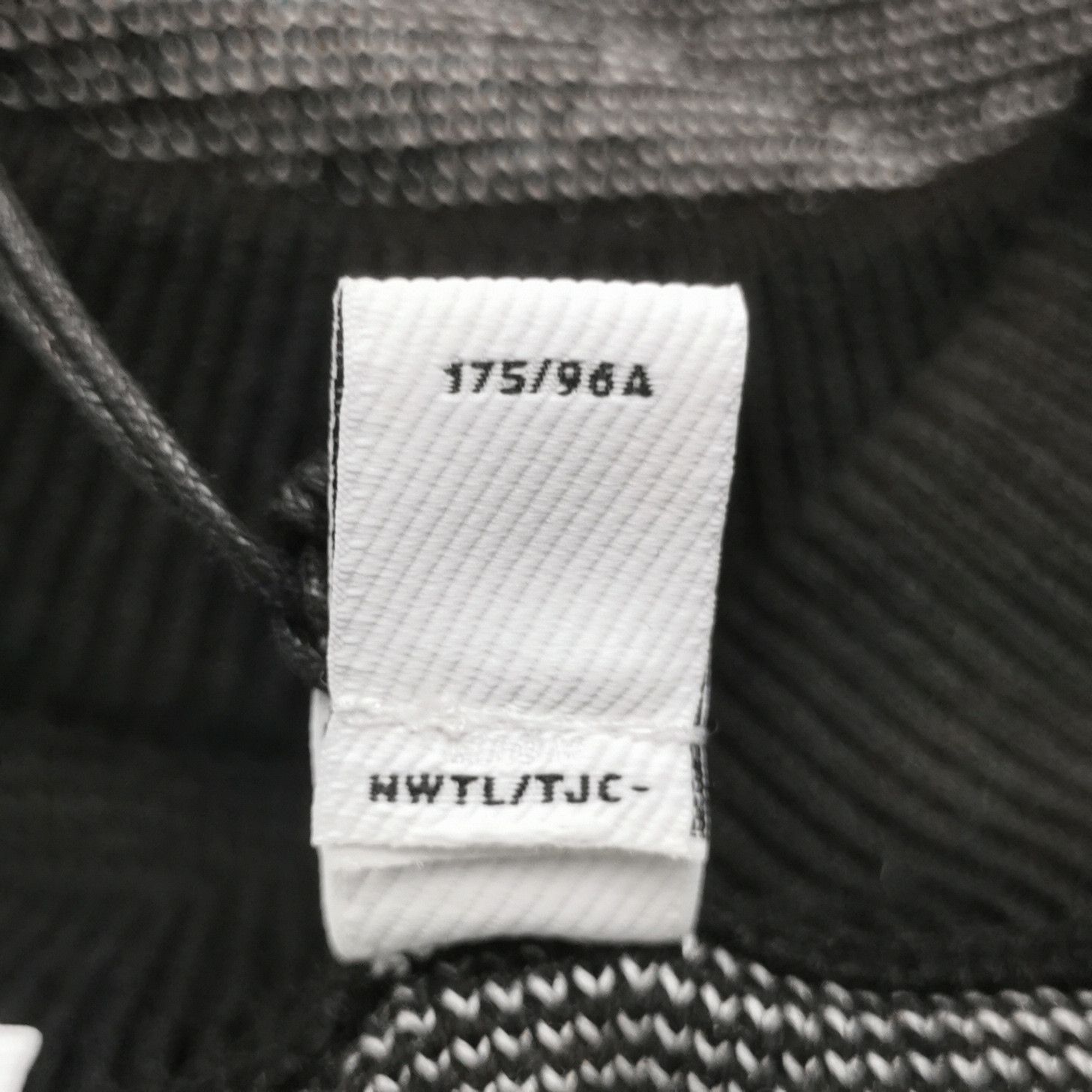 Burberry Burberry Women l Sweaters Size L / US 10 / IT 46 - 7 Thumbnail