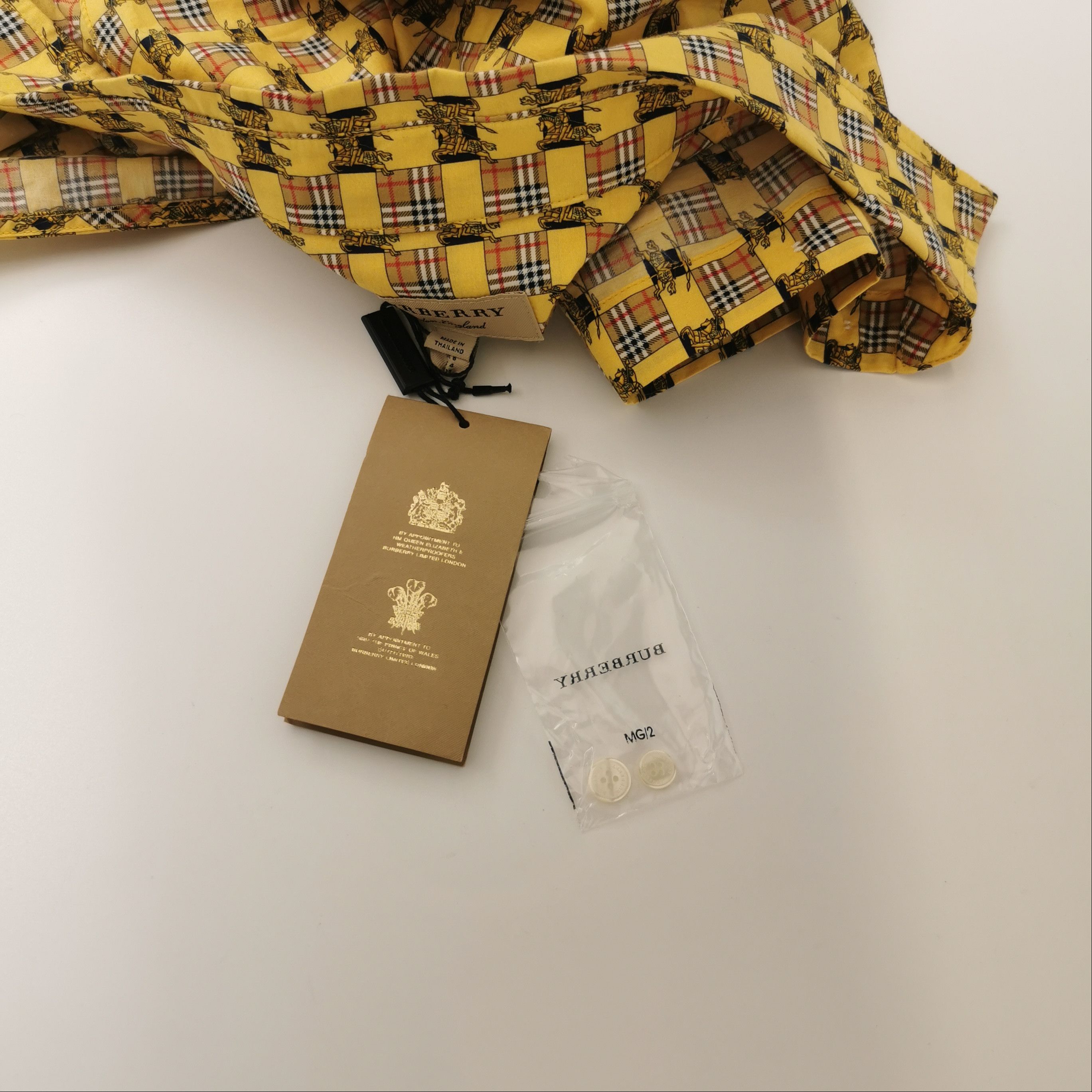 Burberry Burberry Women s Button Ups Size S / US 4 / IT 40 - 4 Thumbnail