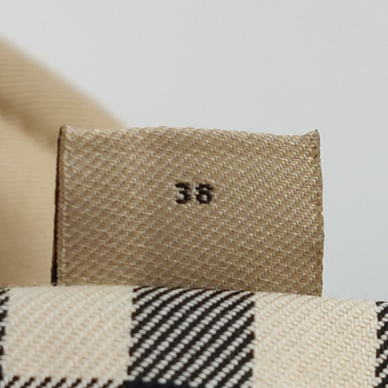 Burberry Burberry Women s Coats Size S / US 4 / IT 40 - 9 Thumbnail