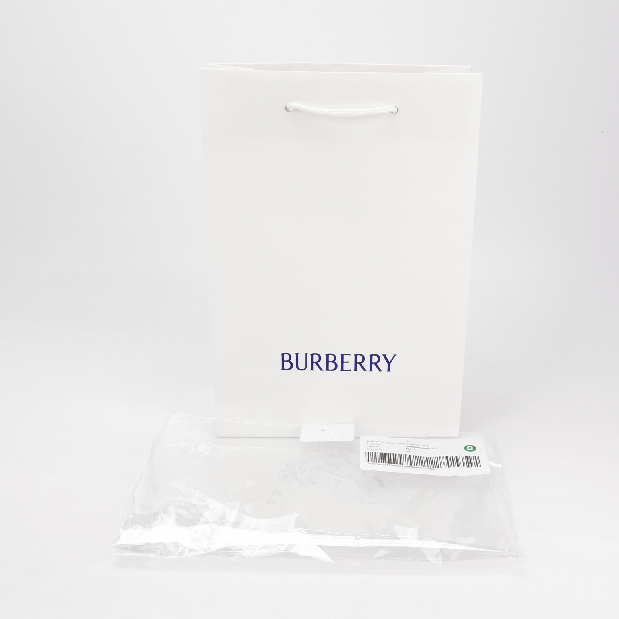Burberry Burberry Women 2 Button Ups Size XS / US 0-2 / IT 36-38 - 5 Thumbnail