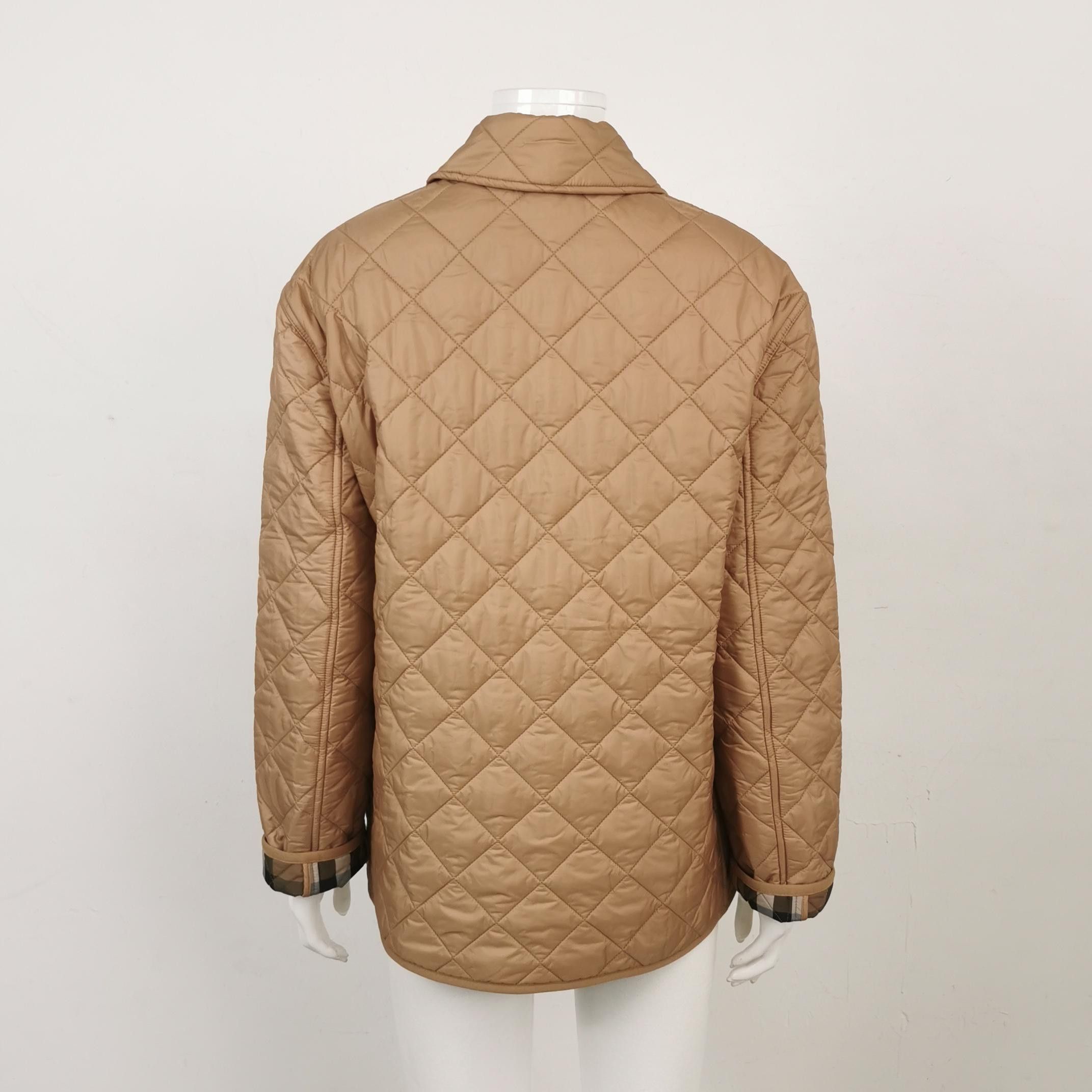 Burberry Burberry Women m Down Jackets Size M / US 6-8 / IT 42-44 - 2 Thumbnail