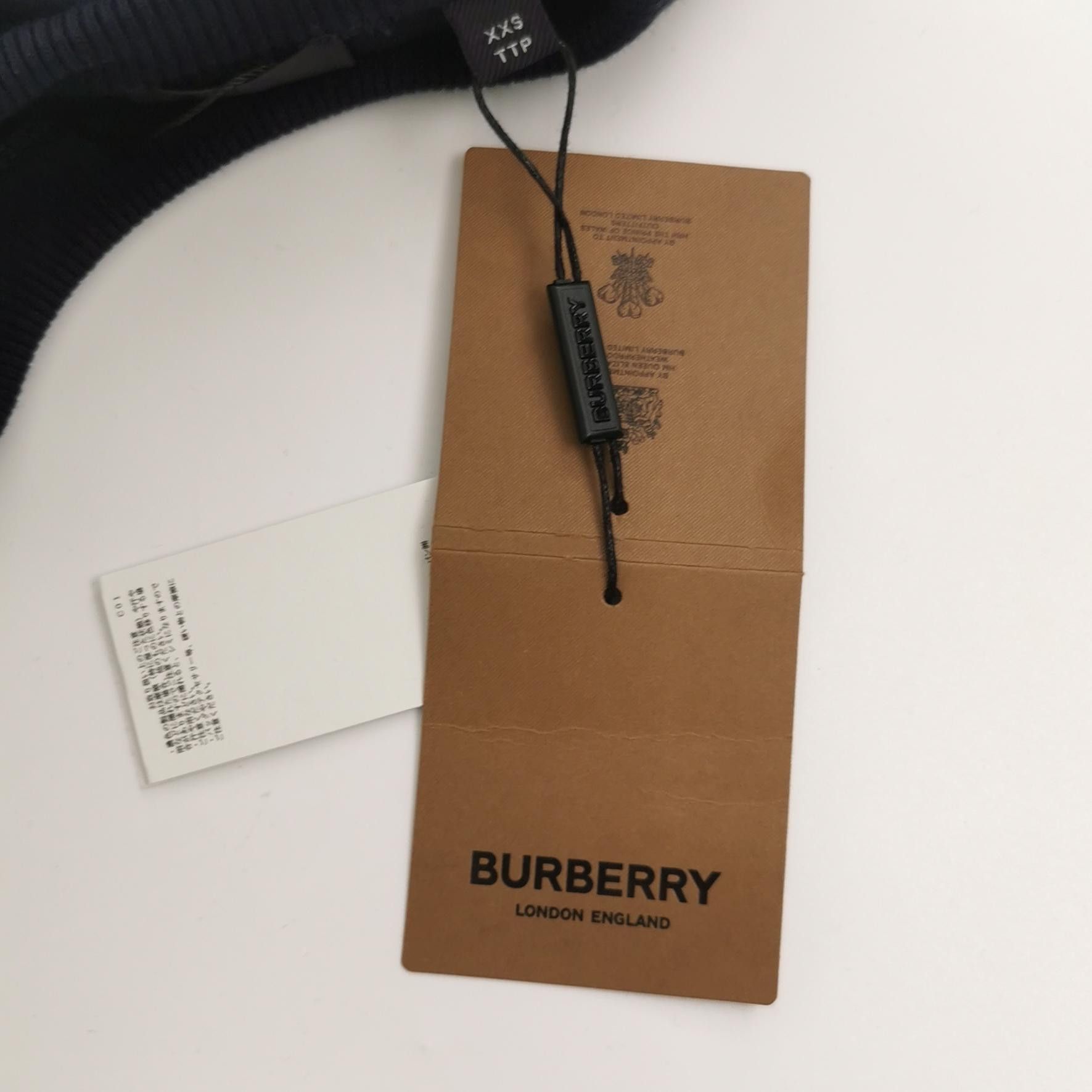 Burberry Burberry Women m Hoodies Size M / US 6-8 / IT 42-44 - 5 Thumbnail