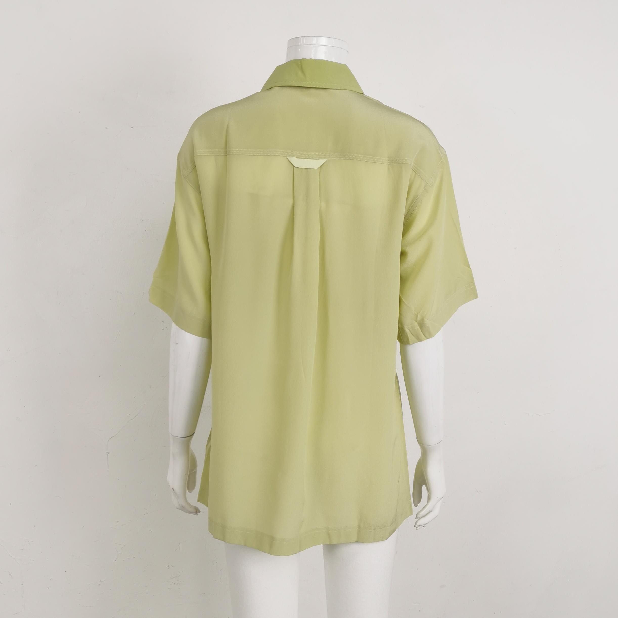 Burberry Burberry Women 0 Short Sleeve Shirts Size XS / US 0-2 / IT 36-38 - 2 Thumbnail