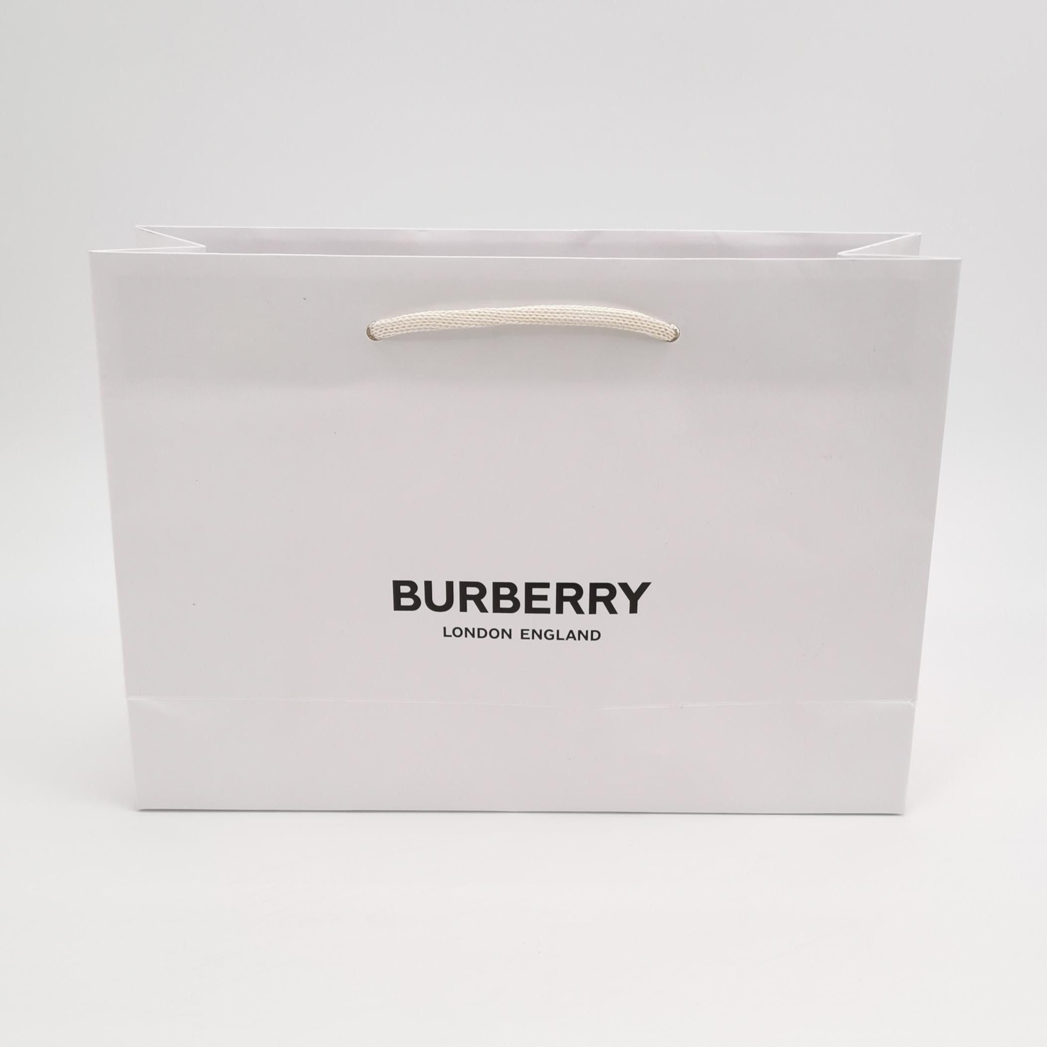 Burberry Burberry Women m Short Sleeve Shirts Size M / US 6-8 / IT 42-44 - 6 Thumbnail