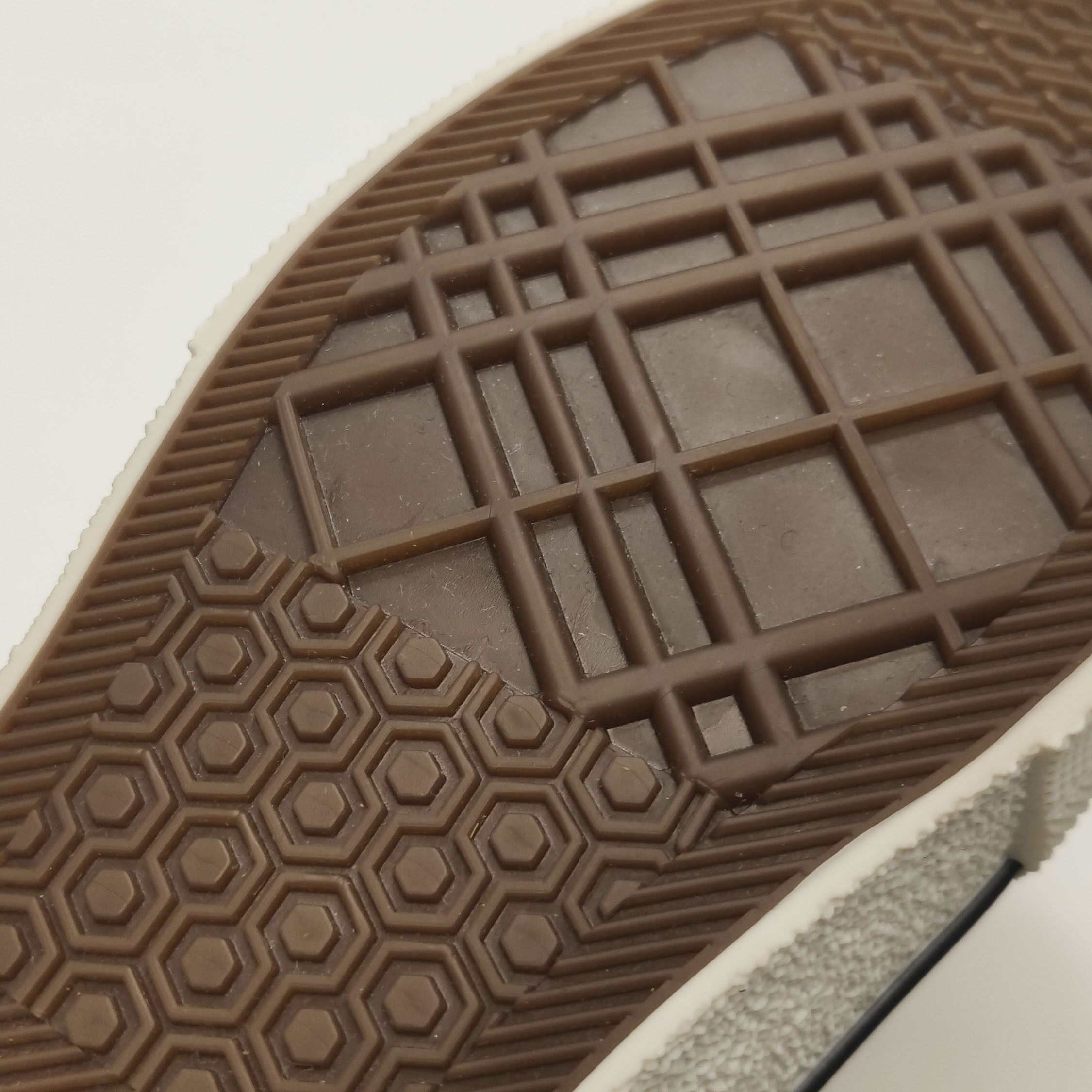 Burberry Burberry Women 7 Lowtop Sneakers Size US 7 / IT 37 - 10 Thumbnail
