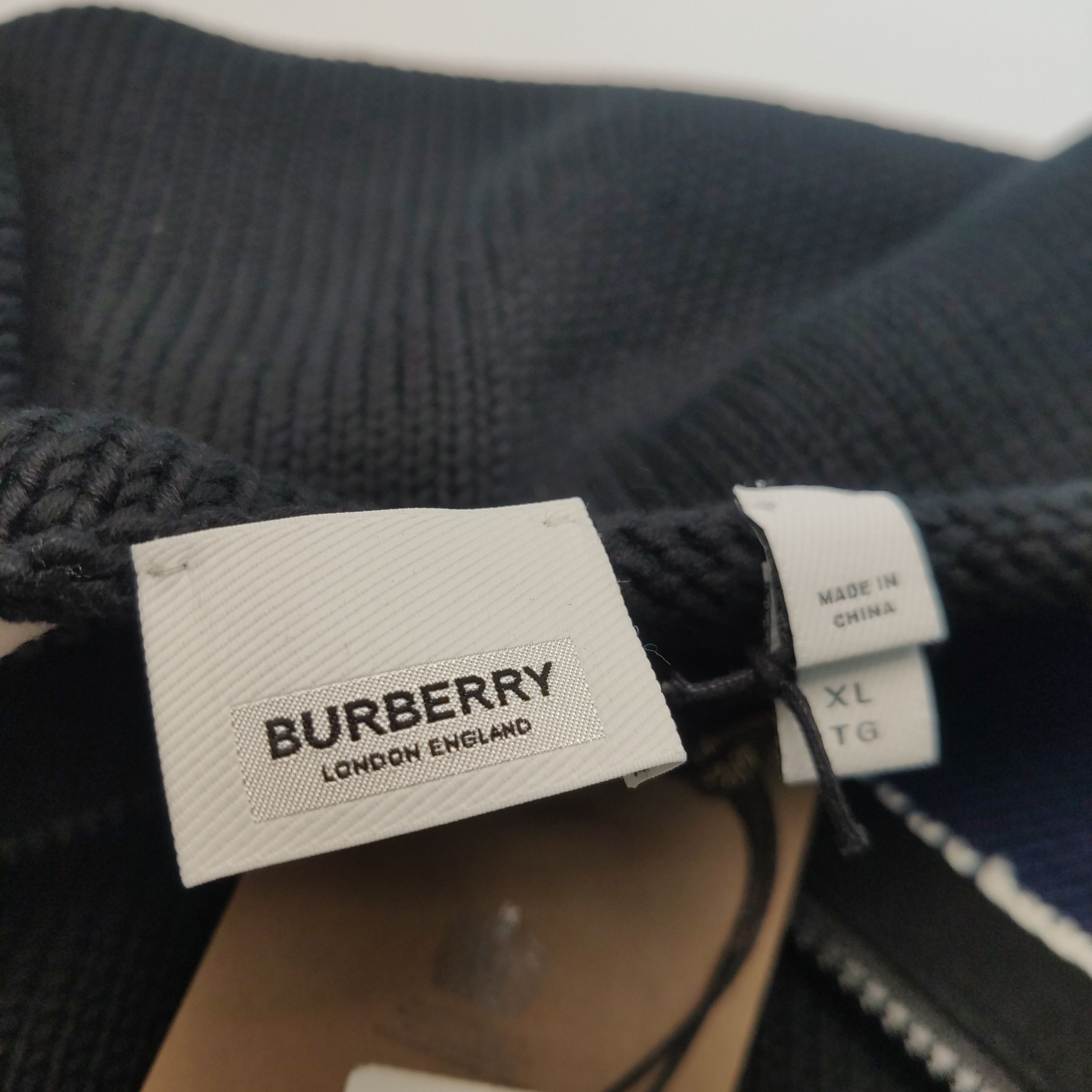 Burberry Burberry Women xl Sweaters Size XL / US 12-14 / IT 48-50 - 5 Thumbnail