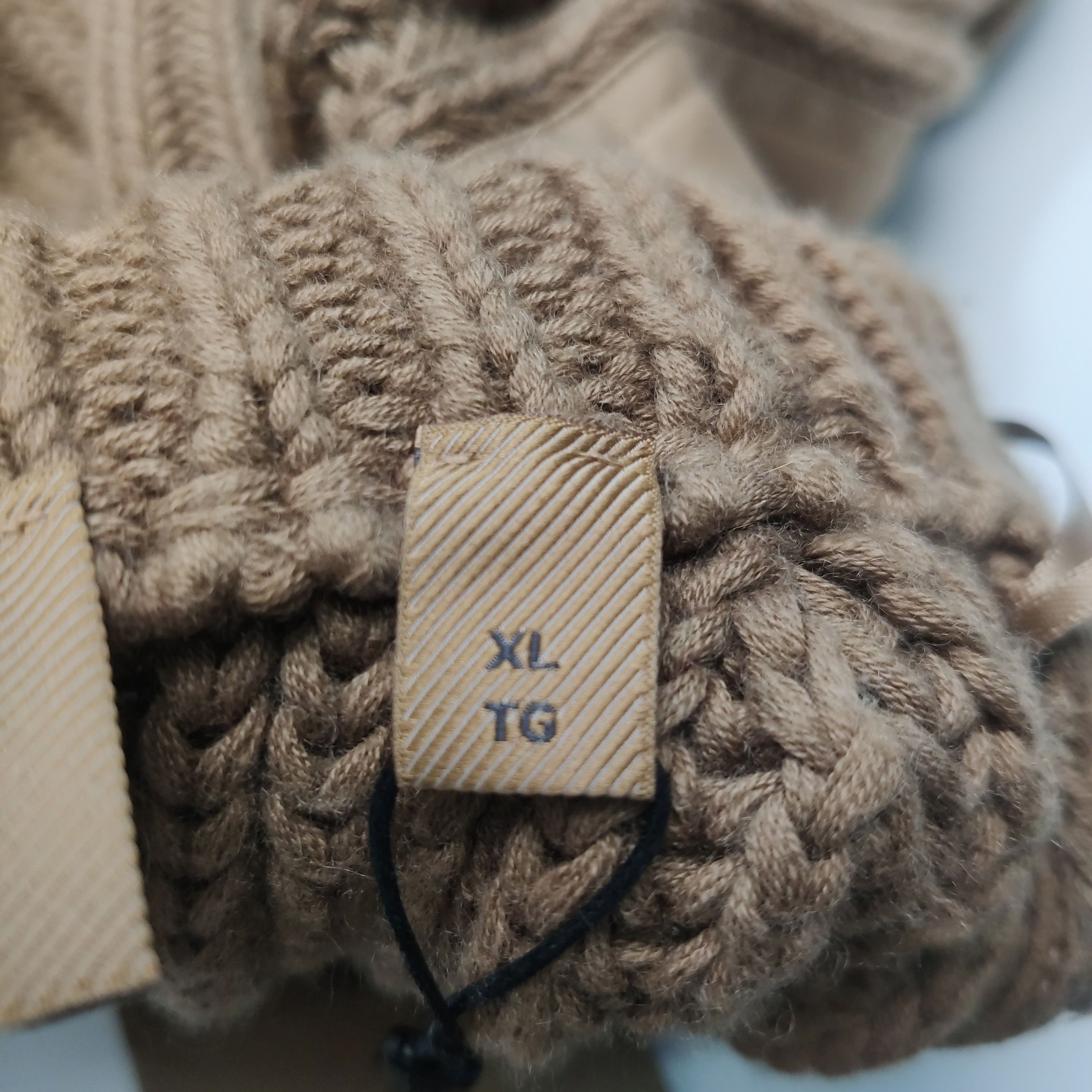 Burberry Burberry Women xl Sweaters Size XL / US 12-14 / IT 48-50 - 7 Thumbnail