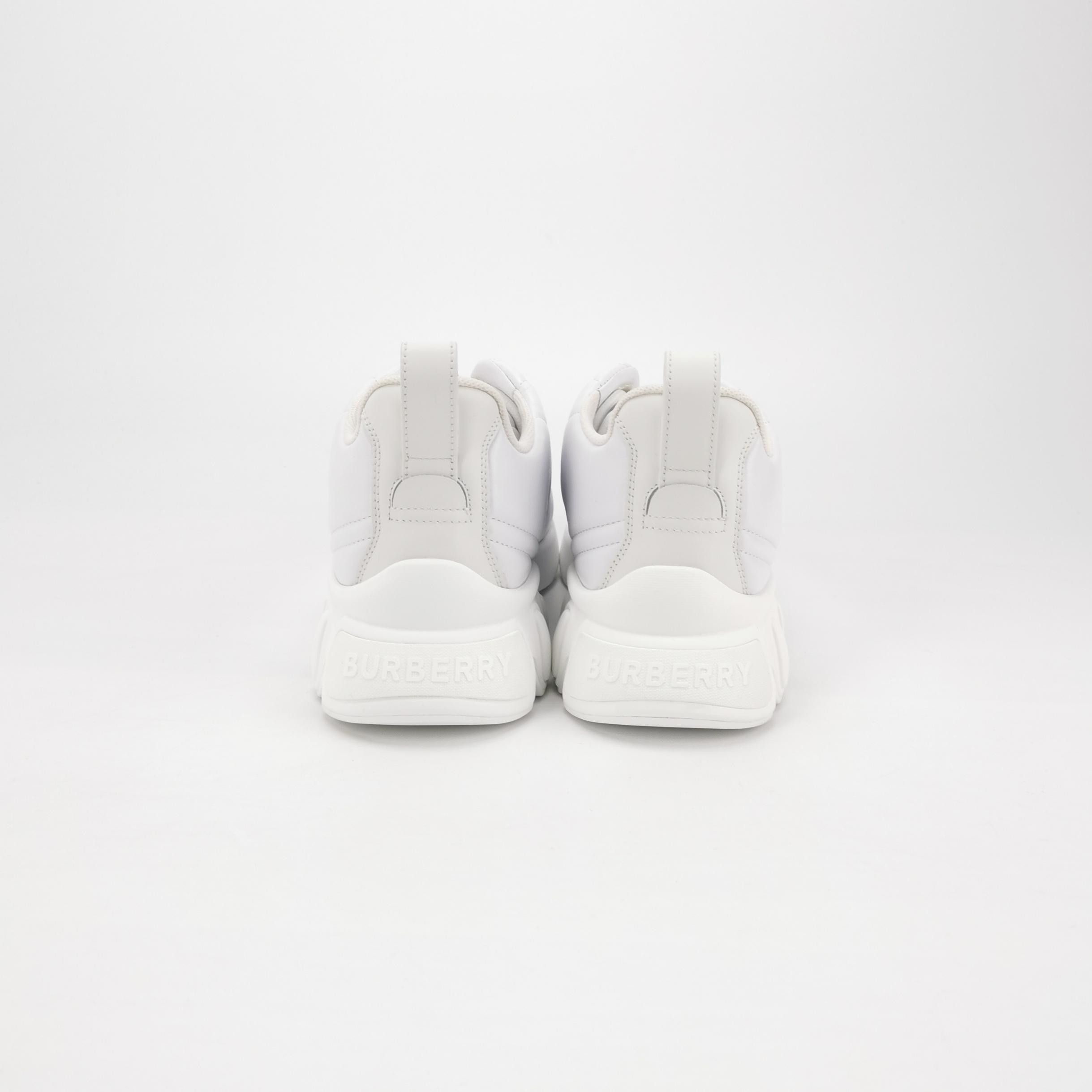 Burberry Burberry Women 8 Lowtop Sneakers Size US 8 / IT 38 - 4 Thumbnail