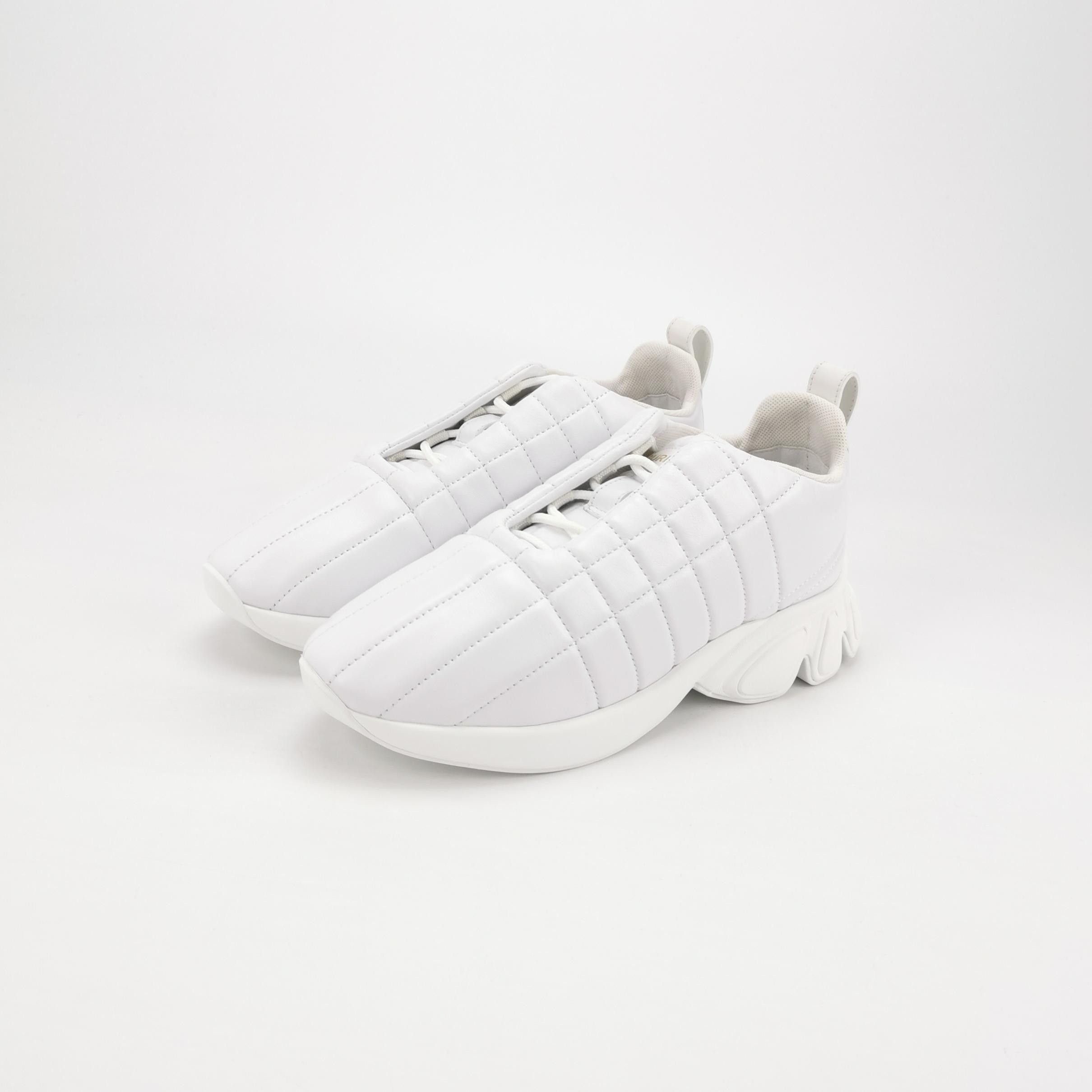 Burberry Burberry Women 8 Lowtop Sneakers Size US 8 / IT 38 - 2 Thumbnail