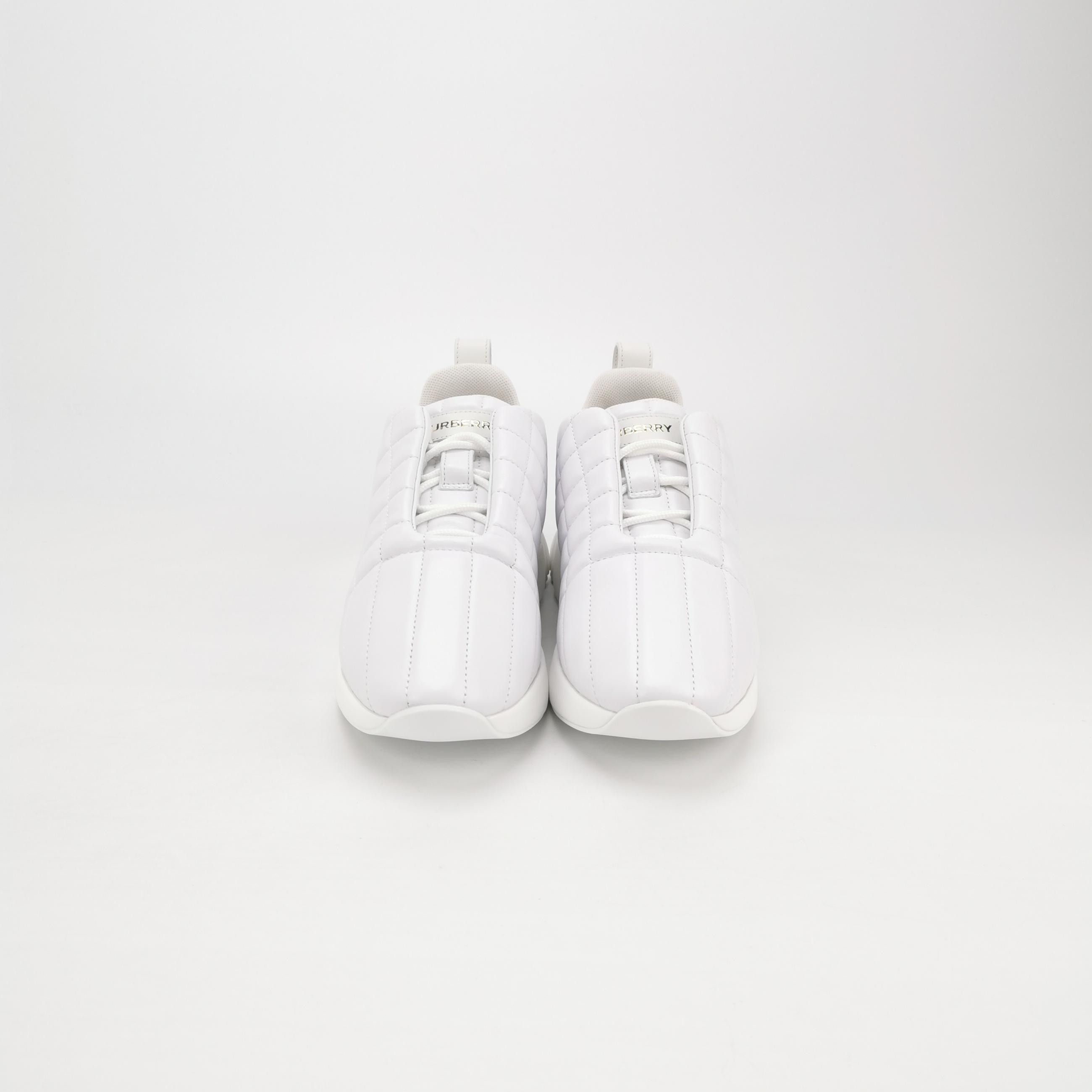 Burberry Burberry Women 7 Lowtop Sneakers Size US 7 / IT 37 - 3 Thumbnail