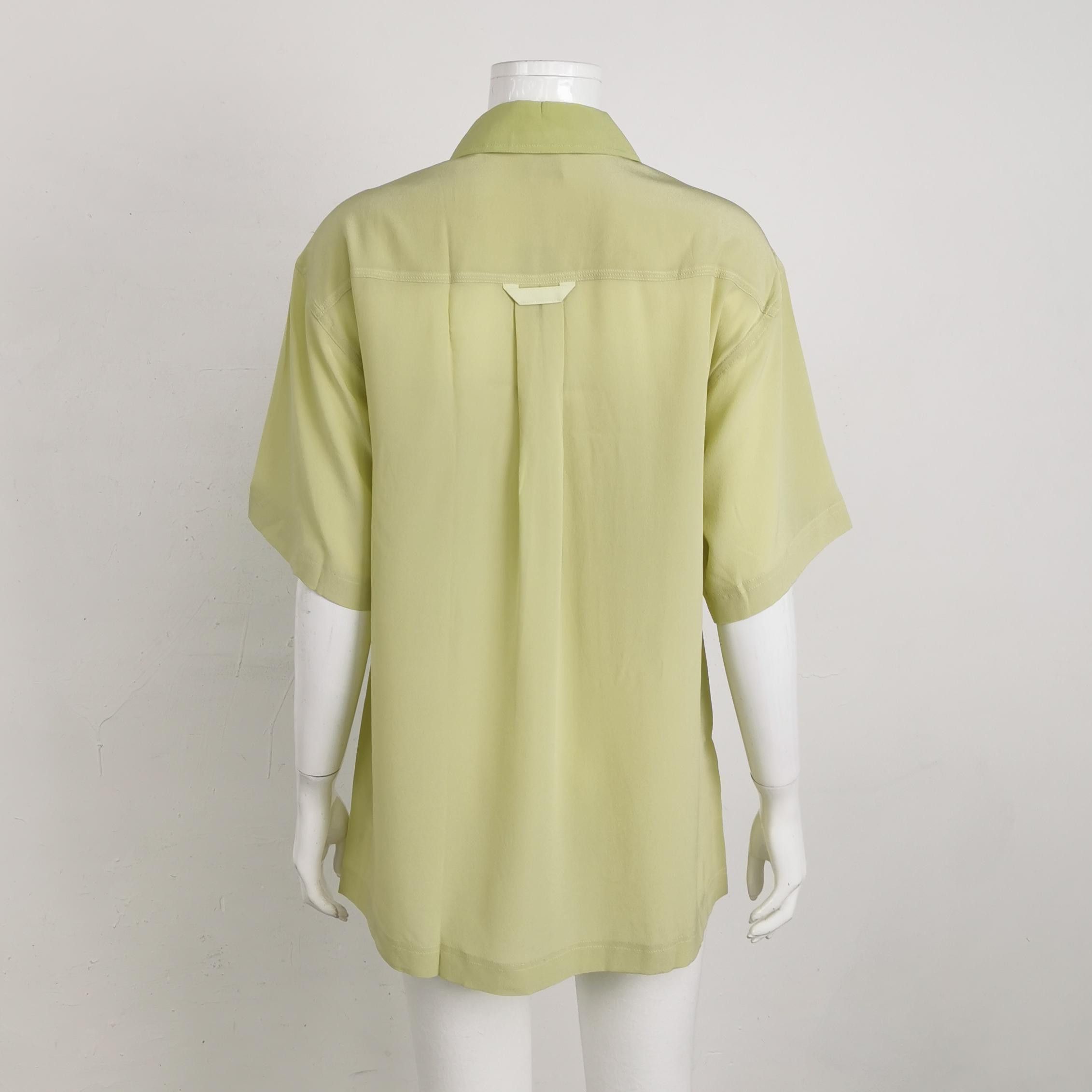 Burberry Burberry Women 2 Short Sleeve Shirts Size XS / US 0-2 / IT 36-38 - 2 Thumbnail