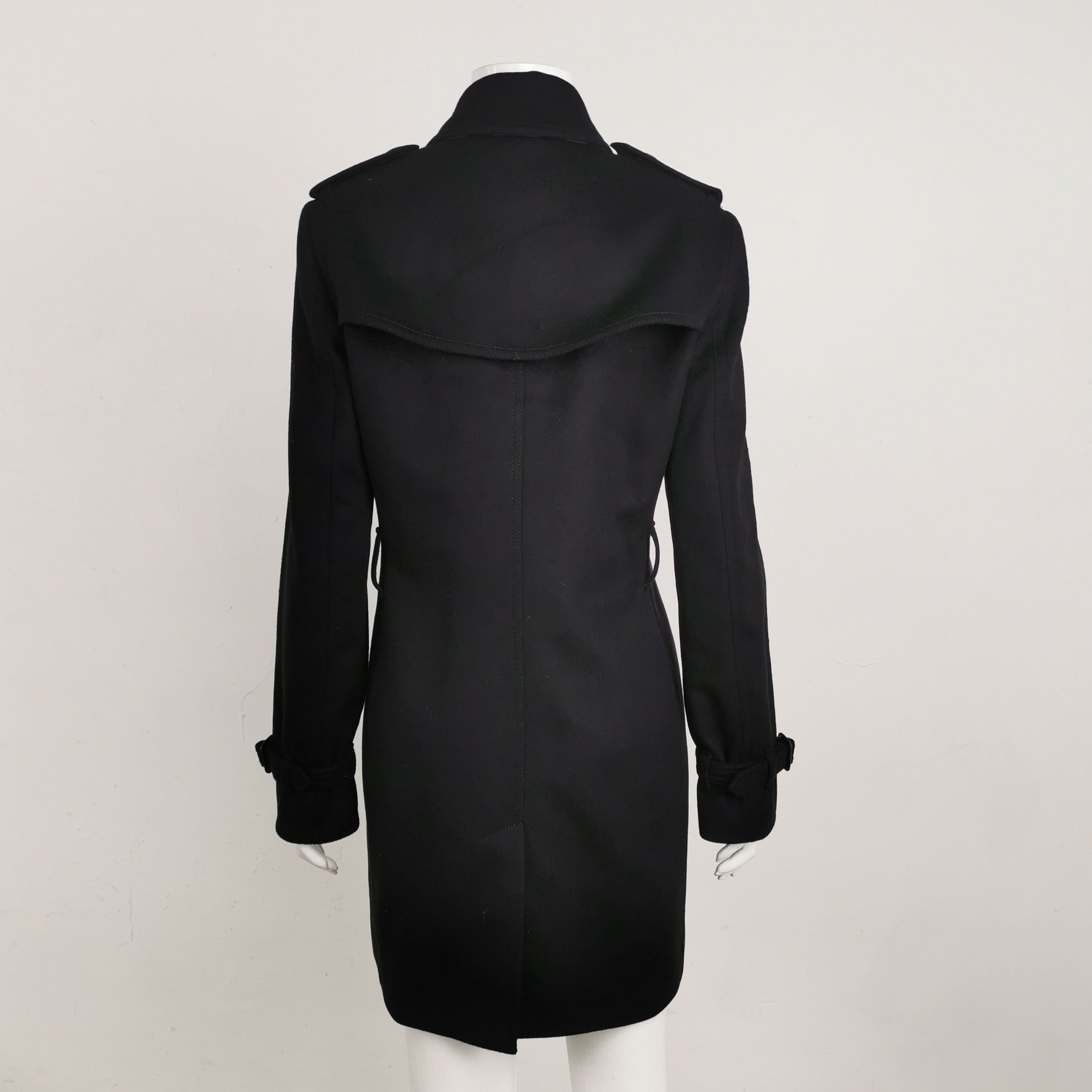 Burberry Burberry Women s Coats Size S / US 4 / IT 40 - 2 Thumbnail
