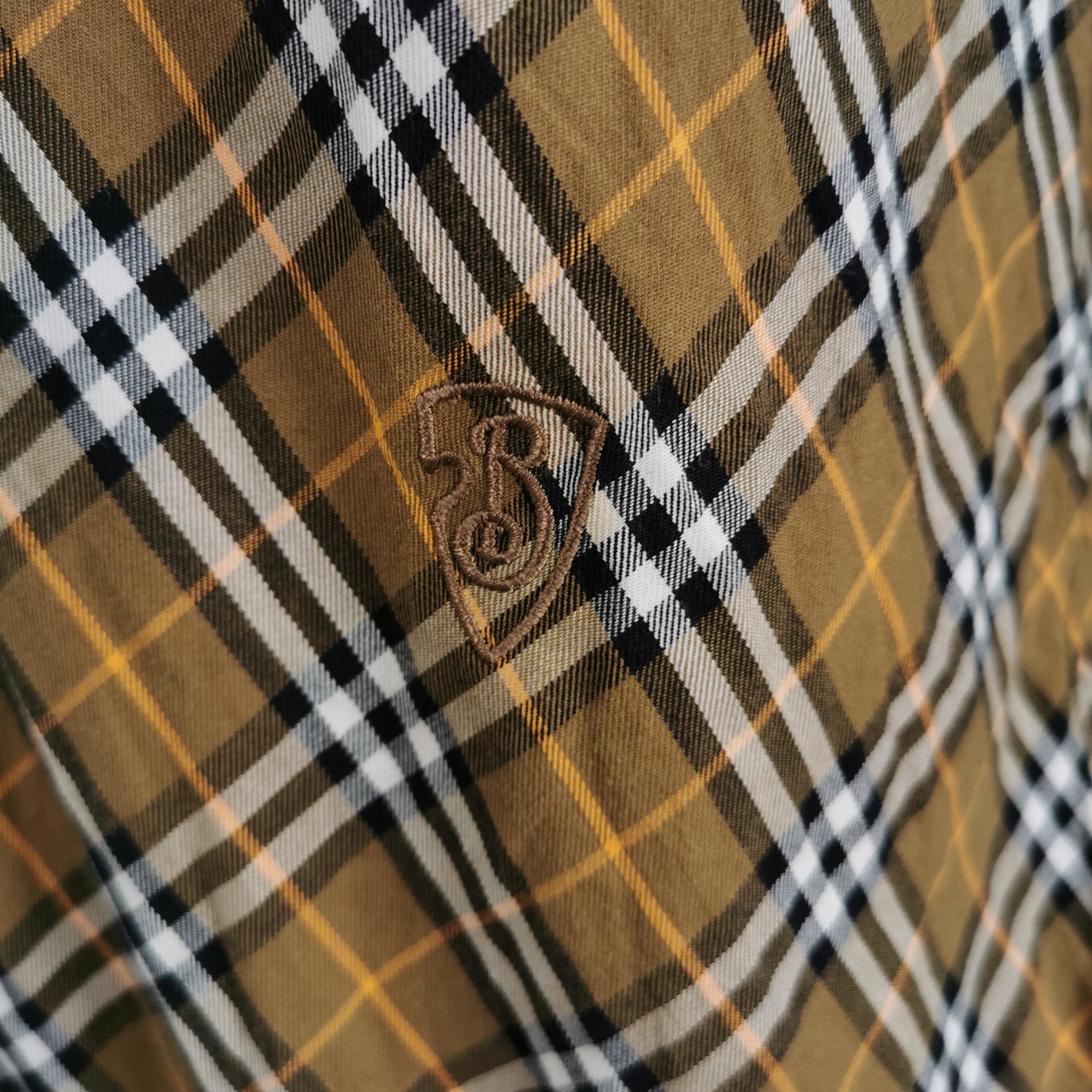 Burberry Burberry Women s Button Ups Size S / US 4 / IT 40 - 3 Thumbnail