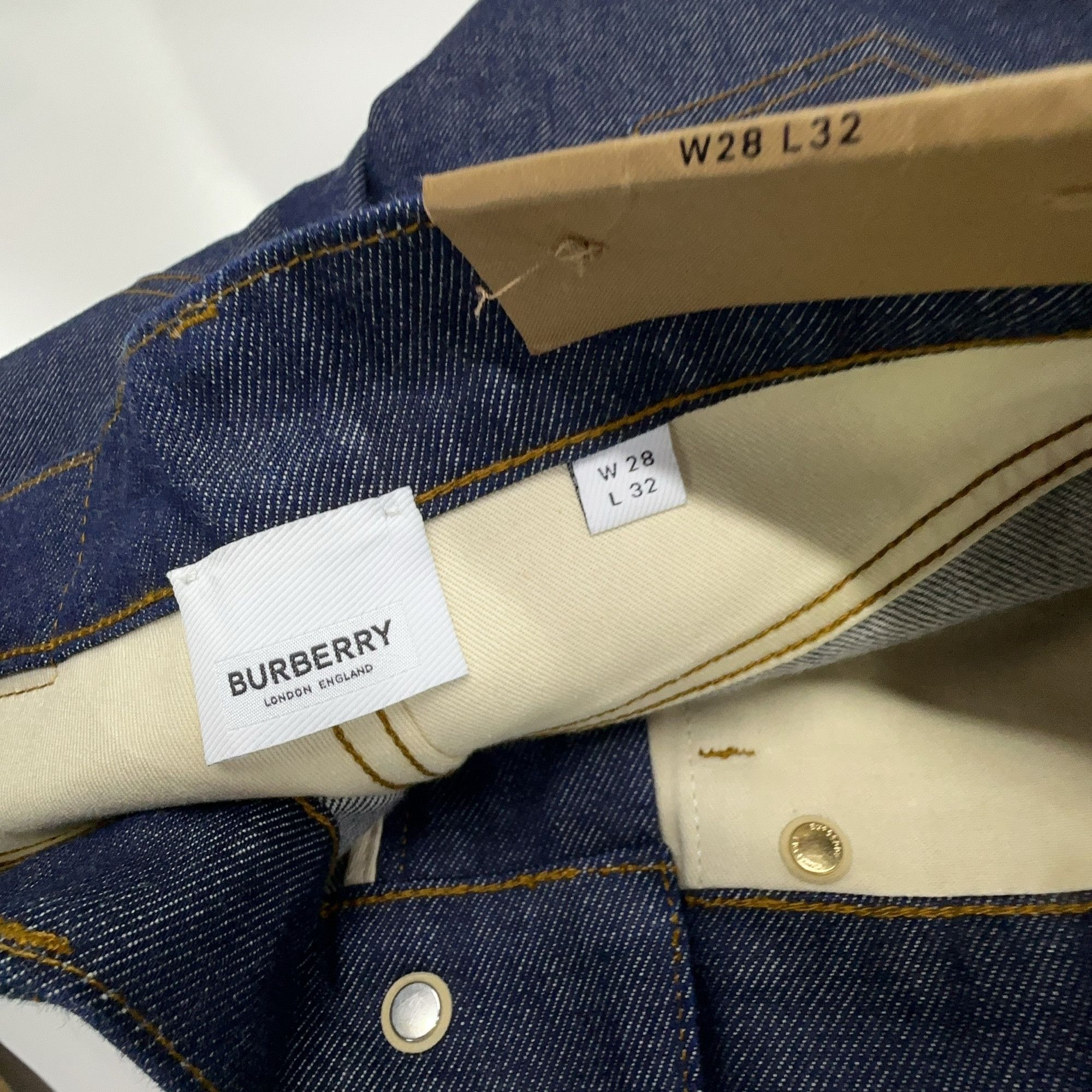 Burberry Burberry Indigo Straight Leg Jeans US 28 Size US 28 / EU 44 - 4 Thumbnail
