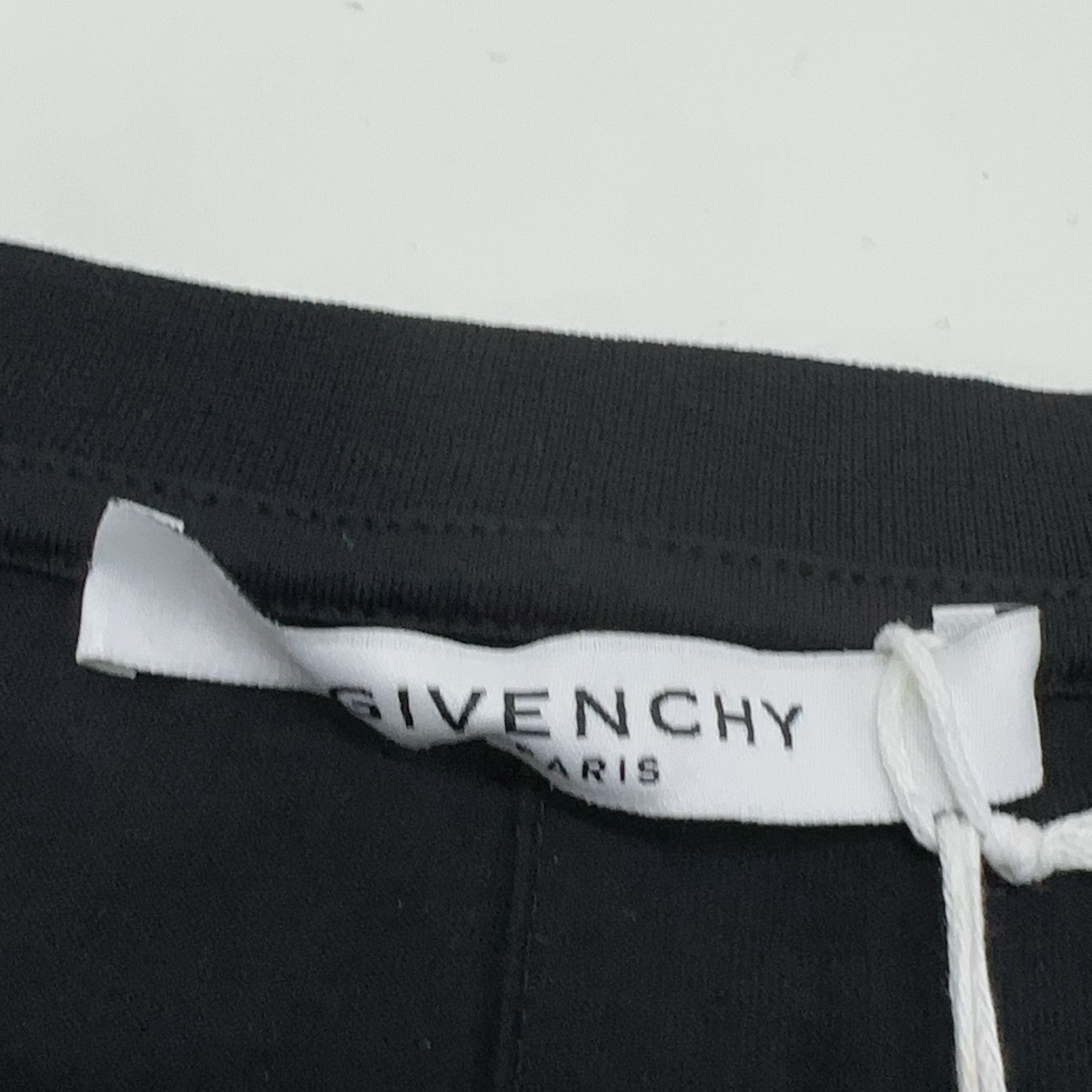 Givenchy Givenchy Mandala Graphic Print T-Shirt XL Size US XL / EU 56 / 4 - 6 Thumbnail