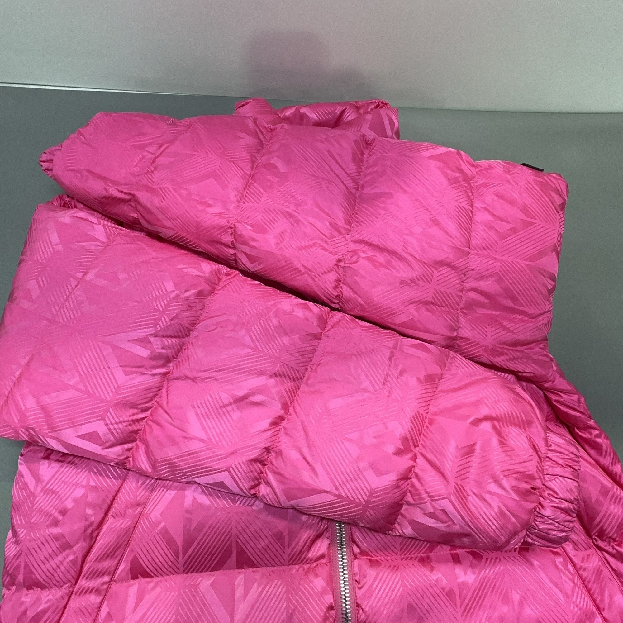 Dior Dior Monogram Puffer Jacket 44 Size US S / EU 44-46 / 1 - 5 Thumbnail