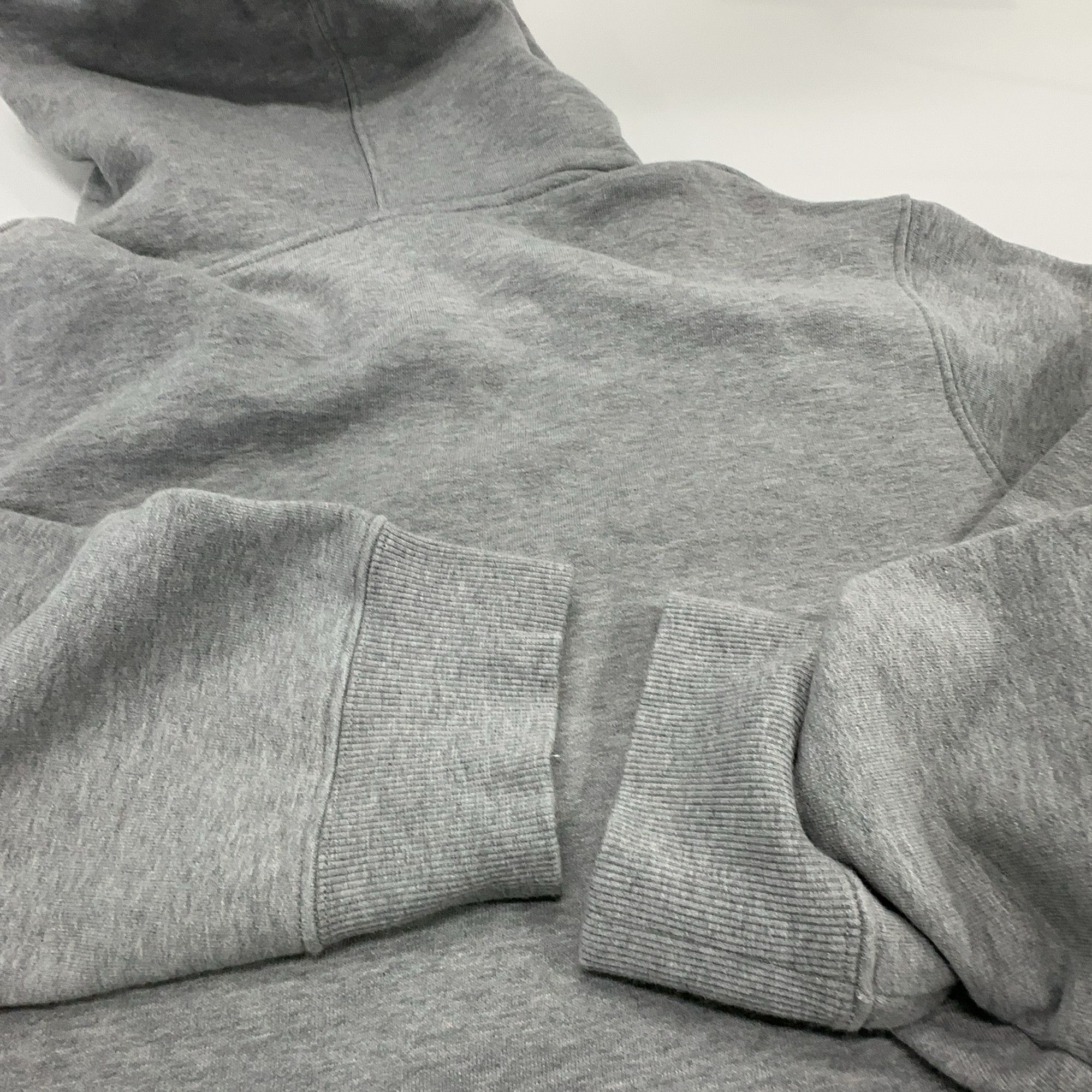 Dior Dior SS22 CD Logo Embroidered Hoodie Gray Size L Size US L / EU 52-54 / 3 - 8 Thumbnail