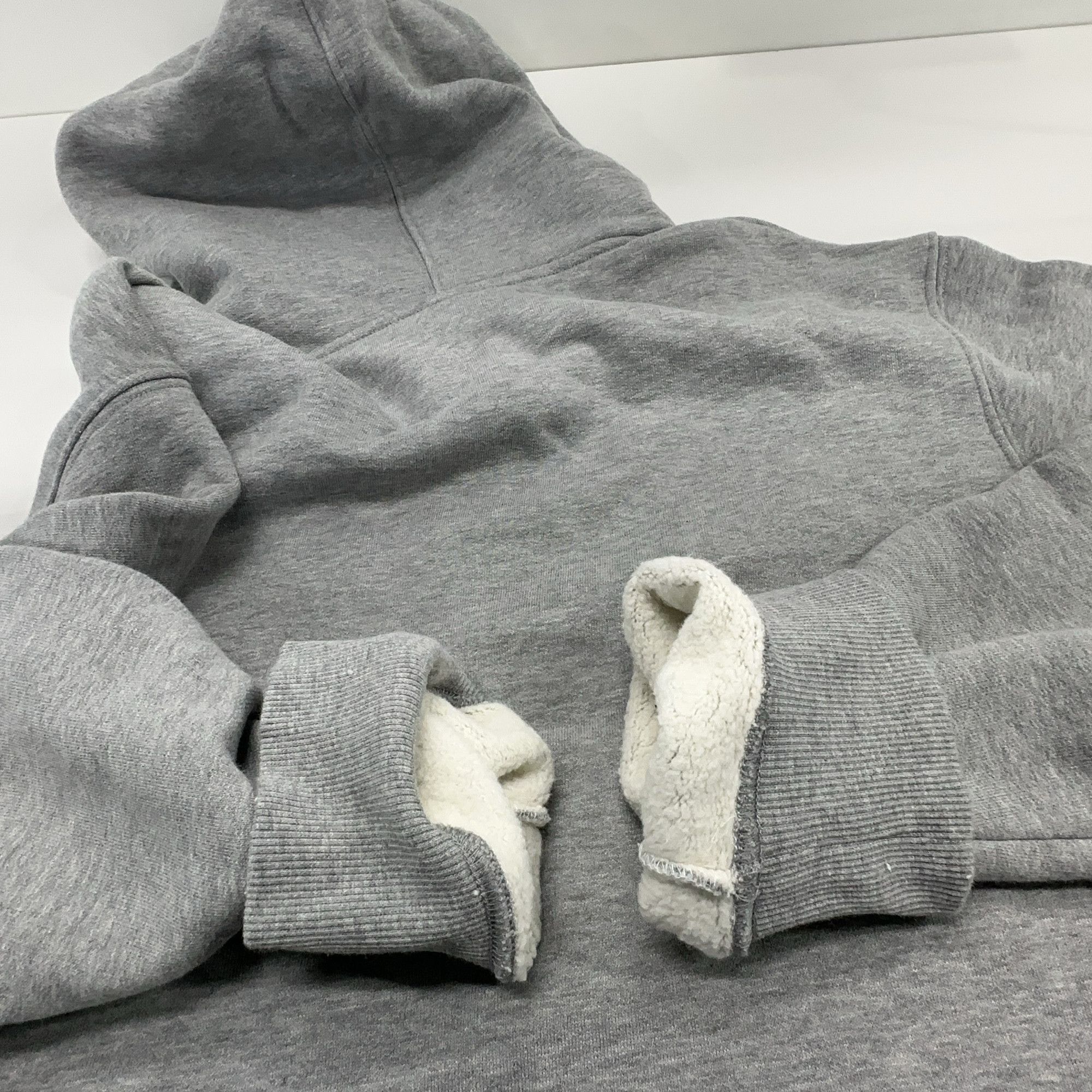 Dior Dior SS22 CD Logo Embroidered Hoodie Gray Size L Size US L / EU 52-54 / 3 - 7 Thumbnail