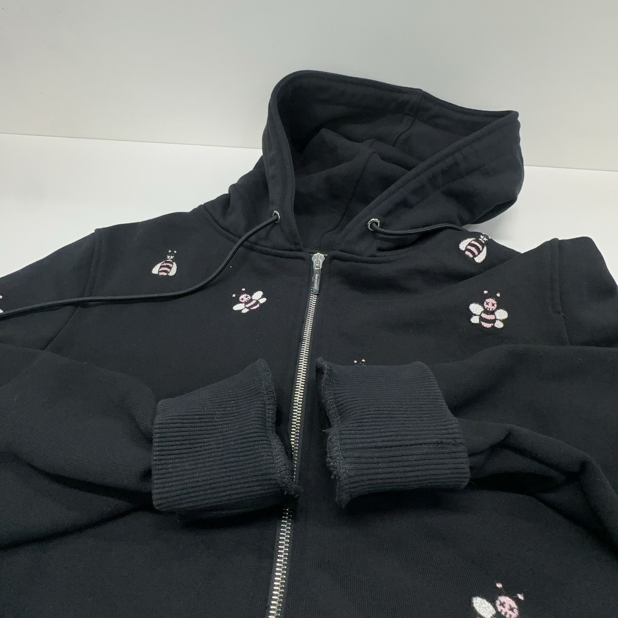 Dior Dior x Kaws Bee Embroidered Zip Hoodie S Size US S / EU 44-46 / 1 - 5 Thumbnail