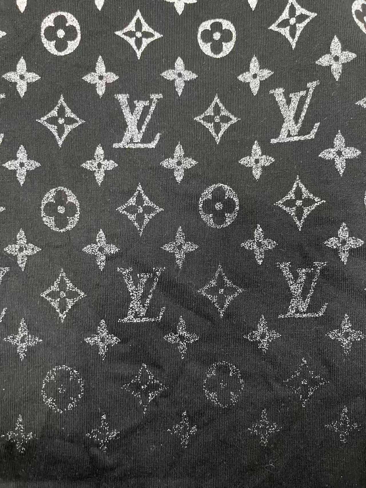 Louis Vuitton Louis Vuitton Gradient Monogram T-Shirt S Size US S / EU 44-46 / 1 - 4 Thumbnail