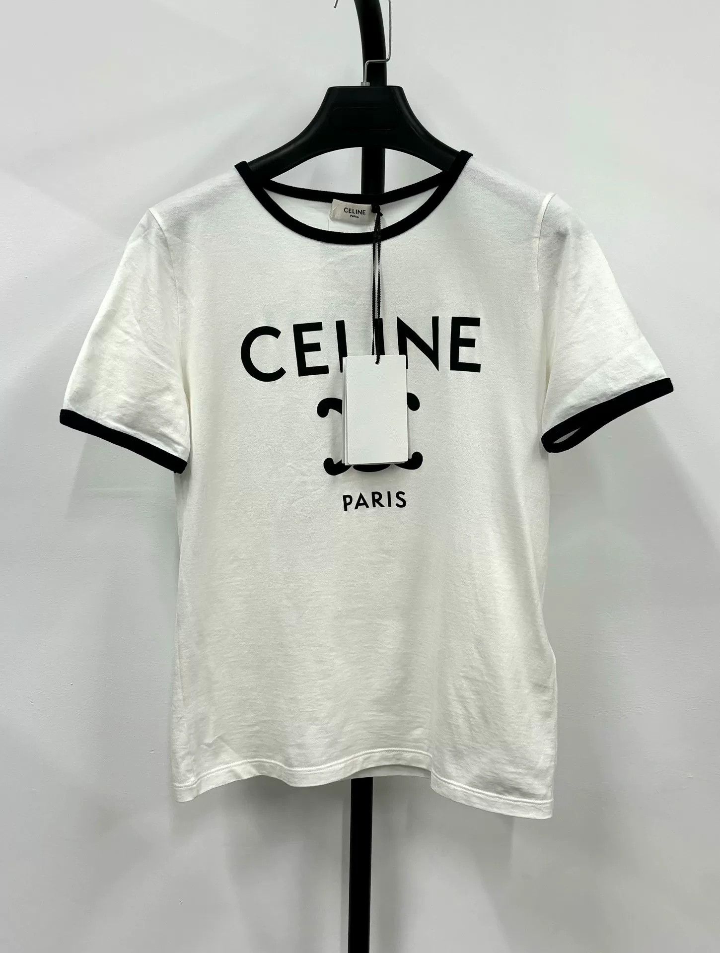 Celine Celine Triomphe Logo Print T-Shirt XS Size XS / US 0-2 / IT 36-38 - 2 Thumbnail