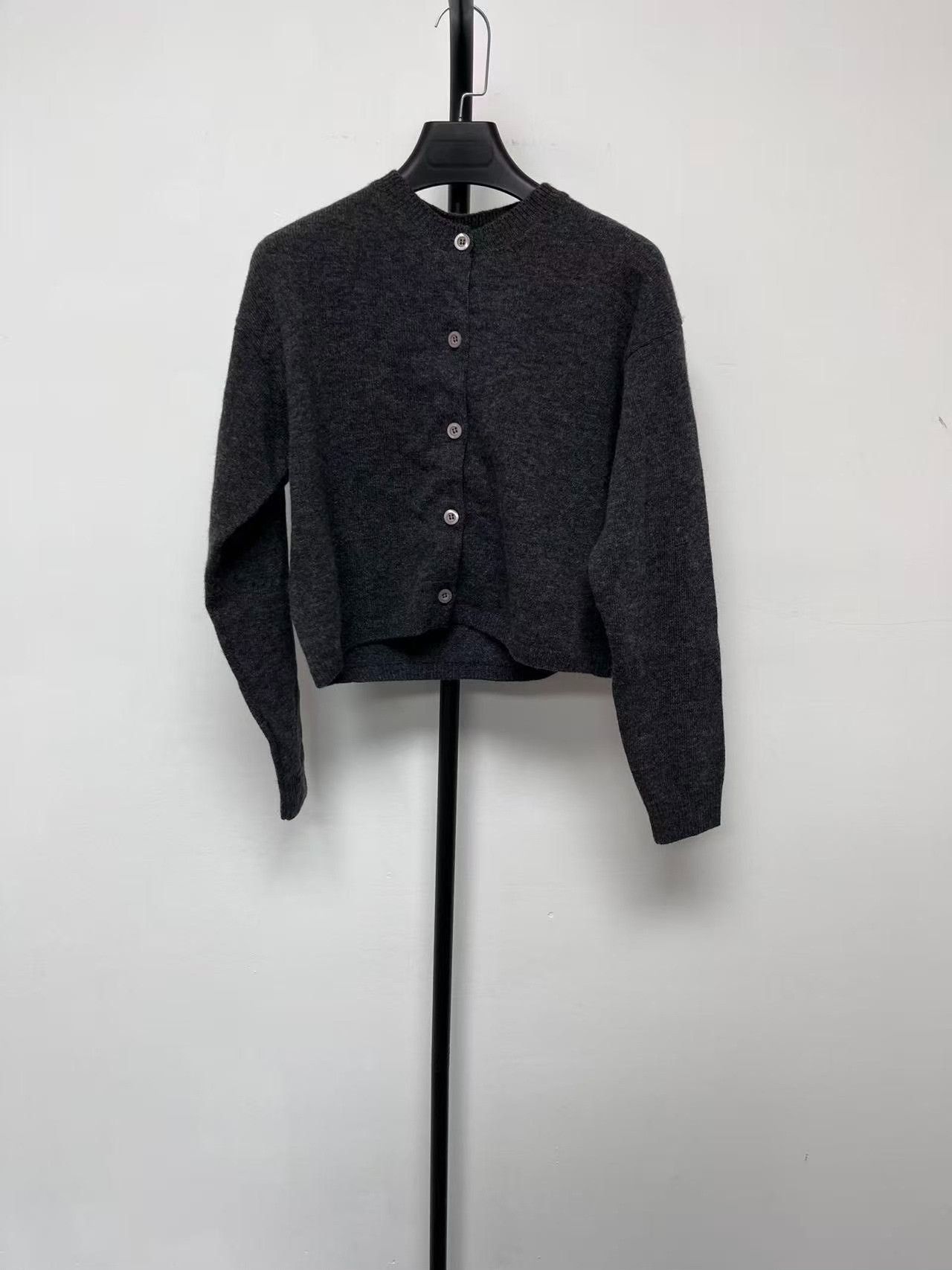 Miu Miu Miu Miu Lambswool Logo Cardigan IT 38 Size XS / US 0-2 / IT 36-38 - 3 Thumbnail