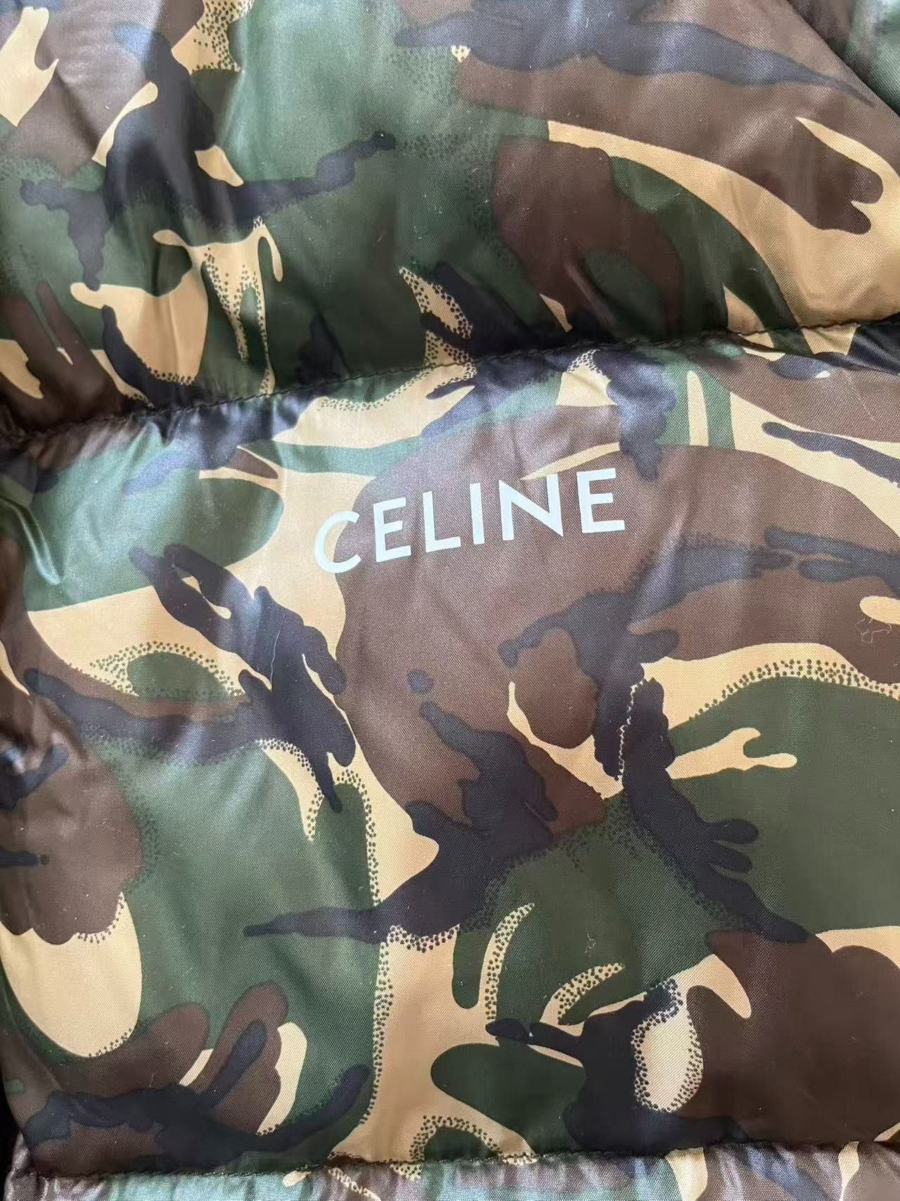Celine Celine Camo Logo Puffer Jacket 50 Size US M / EU 48-50 / 2 - 4 Thumbnail