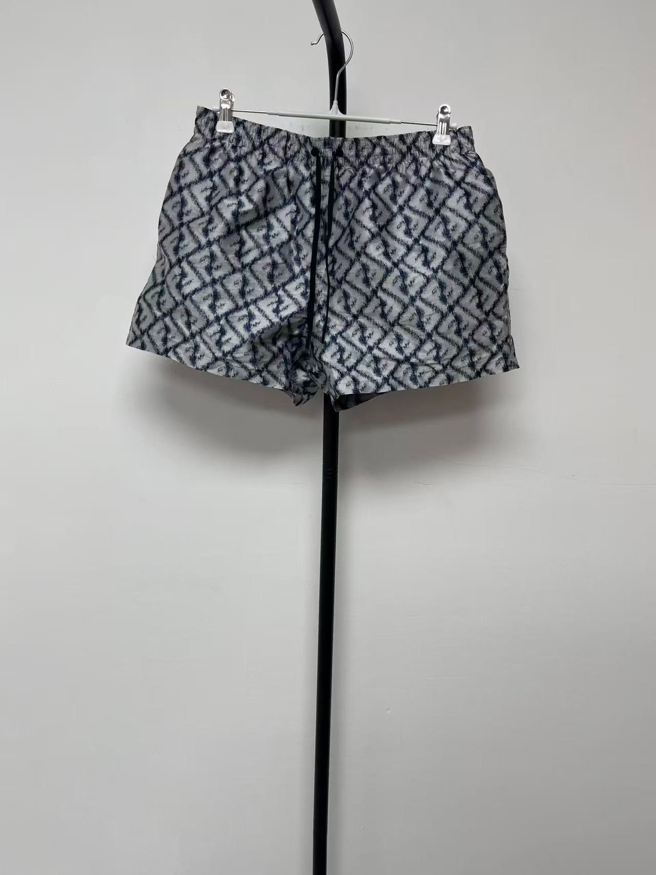 Fendi Fendi Logo Monogram Swim Shorts EU 46 Size US 30 / EU 46 - 2 Thumbnail