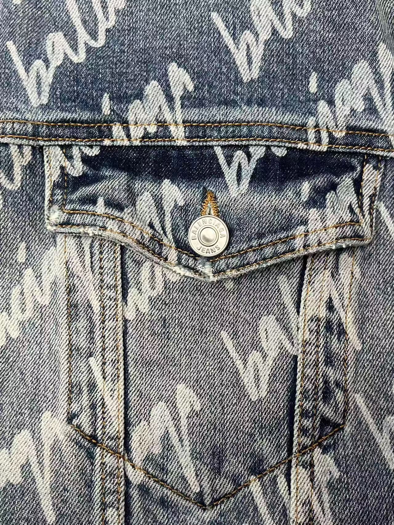 Balenciaga Balenciaga Logo Print Denim Jacket Size 4 Size XL / US 12-14 / IT 48-50 - 4 Thumbnail