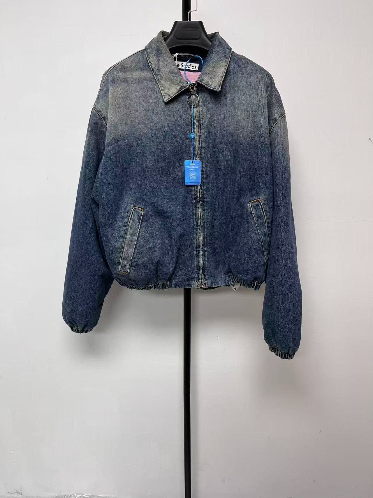 Acne Studios Acne Studios Faded Padded Denim Jacket 46 Size US S / EU 44-46 / 1 - 2 Thumbnail