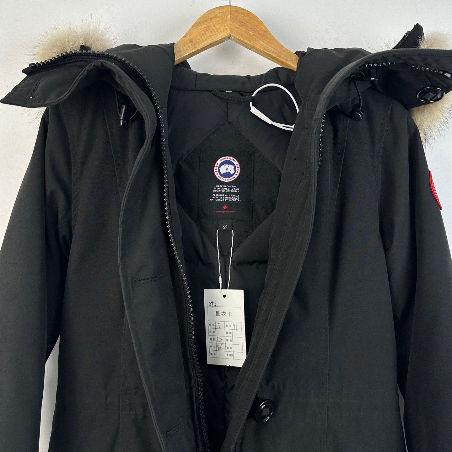 Canada Goose Canada Goose Fur Trim Rossclair Parka Size S Size S / US 4 / IT 40 - 4 Thumbnail