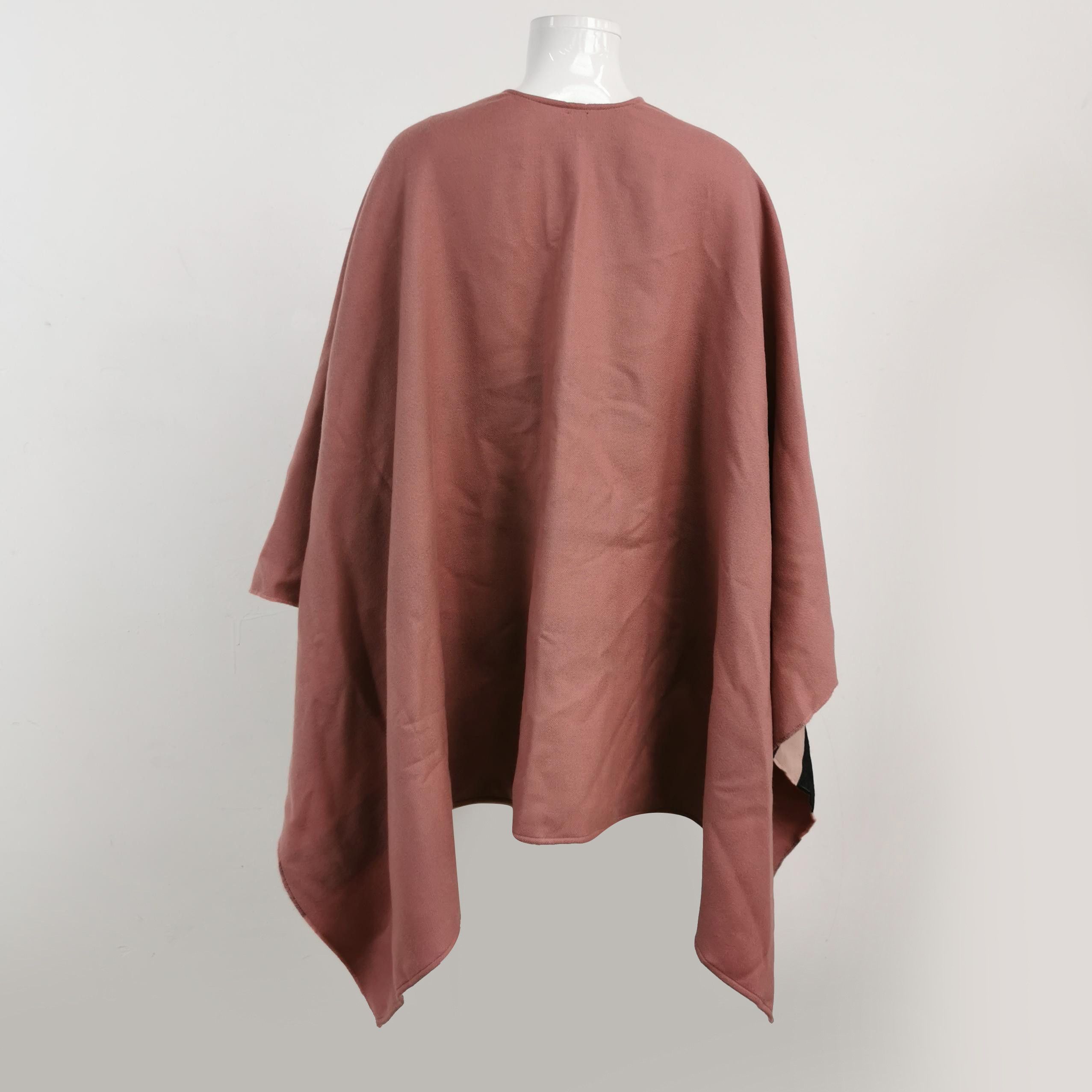 Burberry Burberry Women s Coats Size S / US 4 / IT 40 - 2 Thumbnail