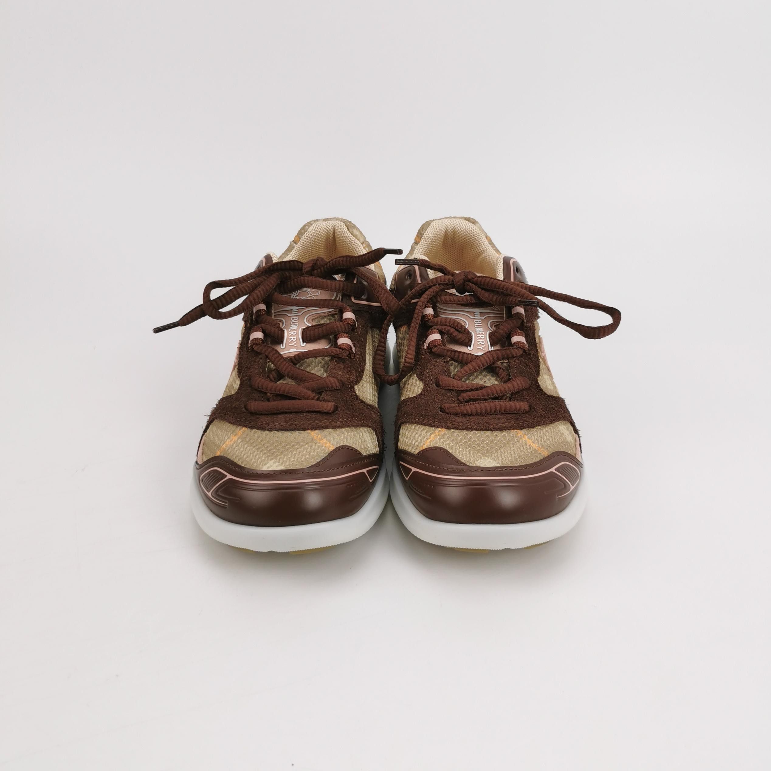 Burberry Burberry Women 6 Lowtop Sneakers Size US 6 / IT 36 - 3 Thumbnail