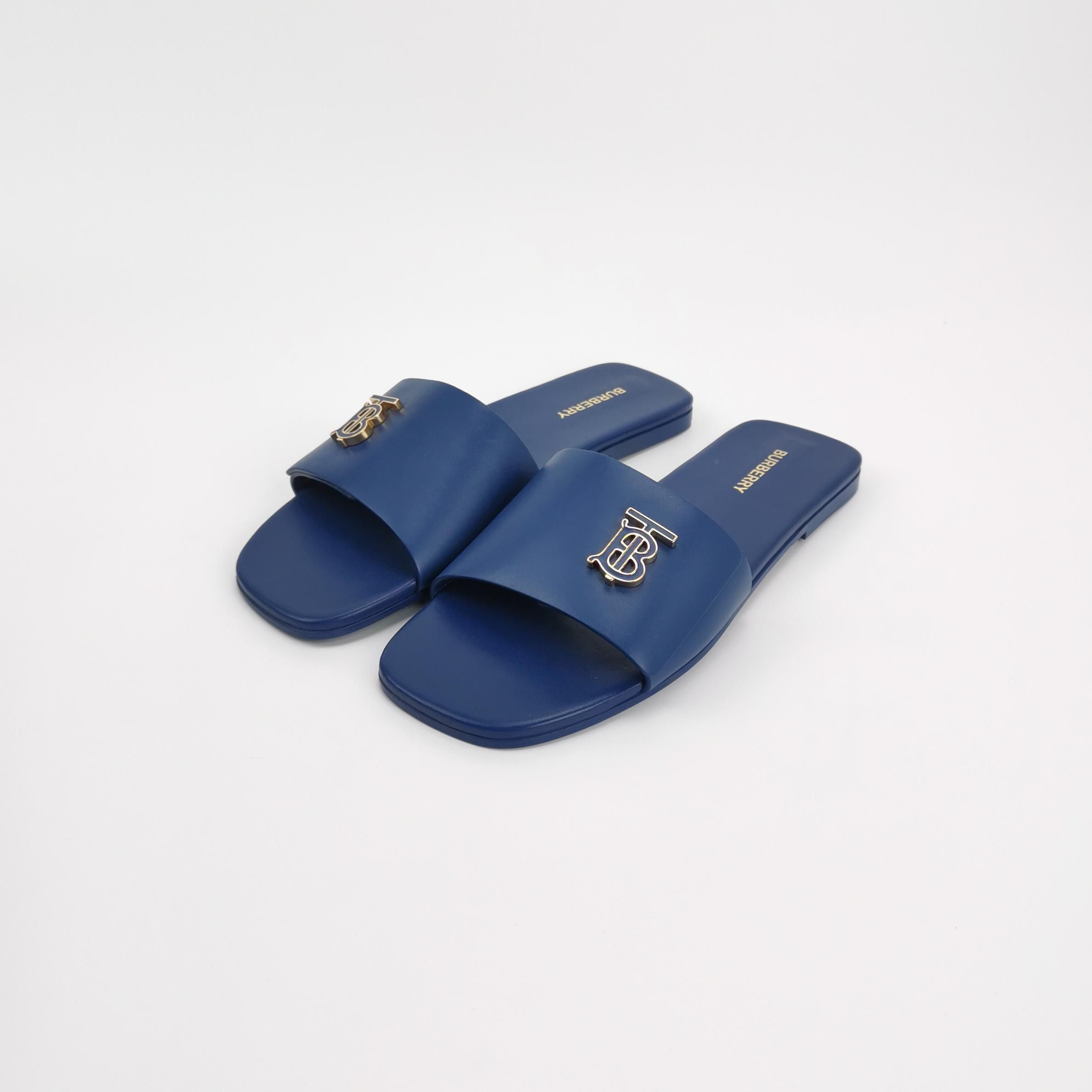 Burberry Burberry Women 9 Sandals Size US 9 / IT 39 - 2 Thumbnail