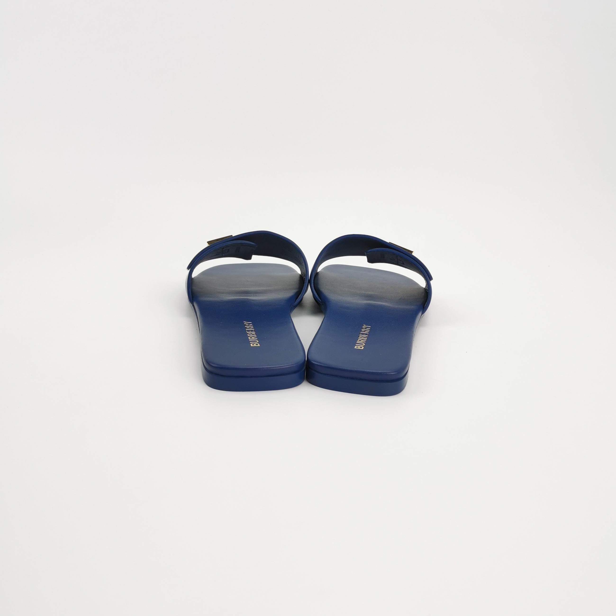 Burberry Burberry Women 9 Sandals Size US 9 / IT 39 - 4 Thumbnail