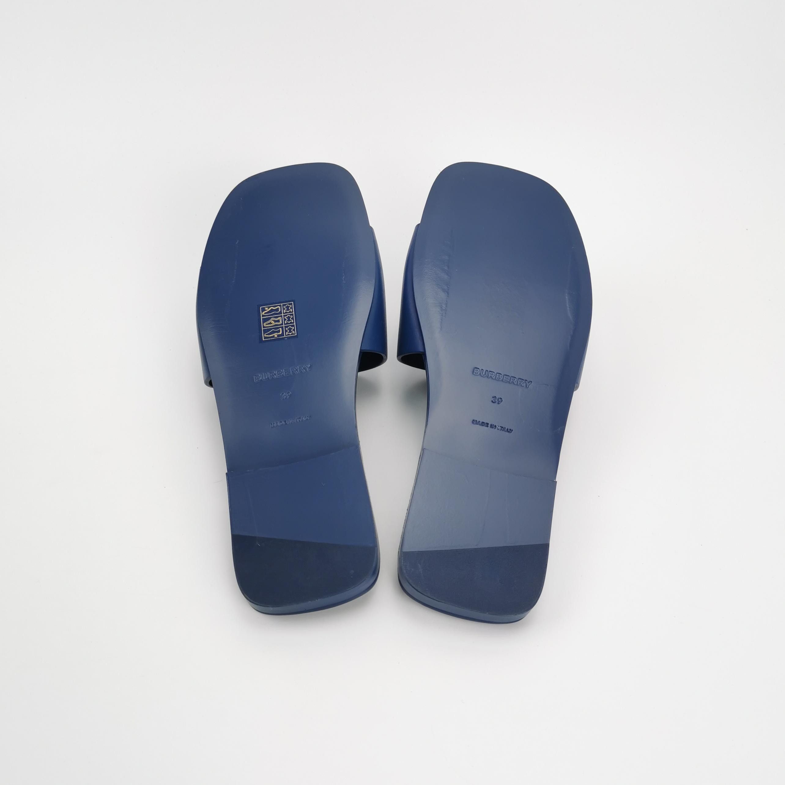 Burberry Burberry Women 9 Sandals Size US 9 / IT 39 - 5 Thumbnail