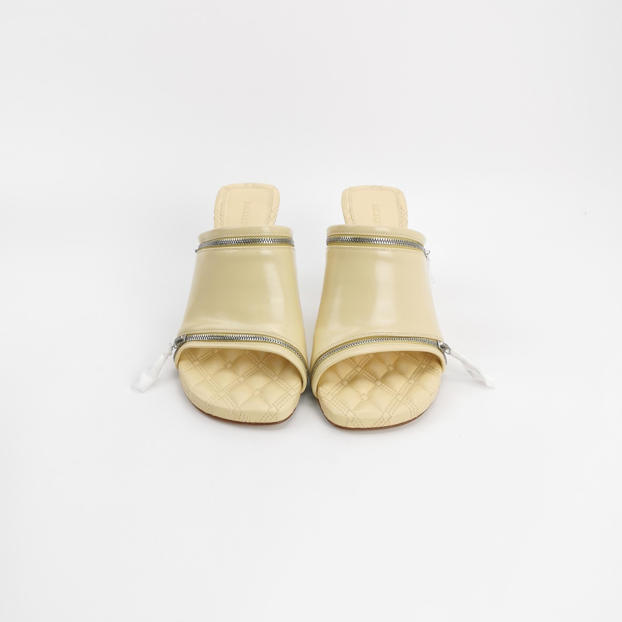 Burberry Burberry Women 8 Sandals Size US 8 / IT 38 - 3 Thumbnail